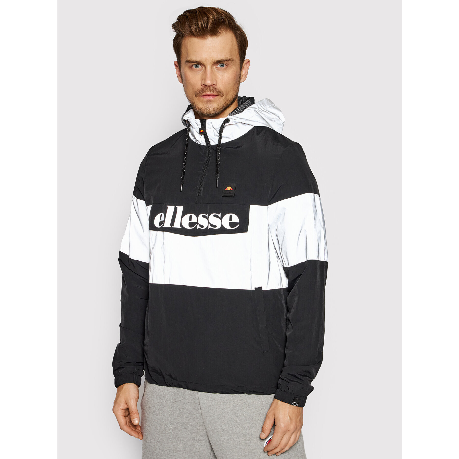 Ellesse Geacă fără fermoar Sirian SHK12787 Negru Regular Fit - Pled.ro