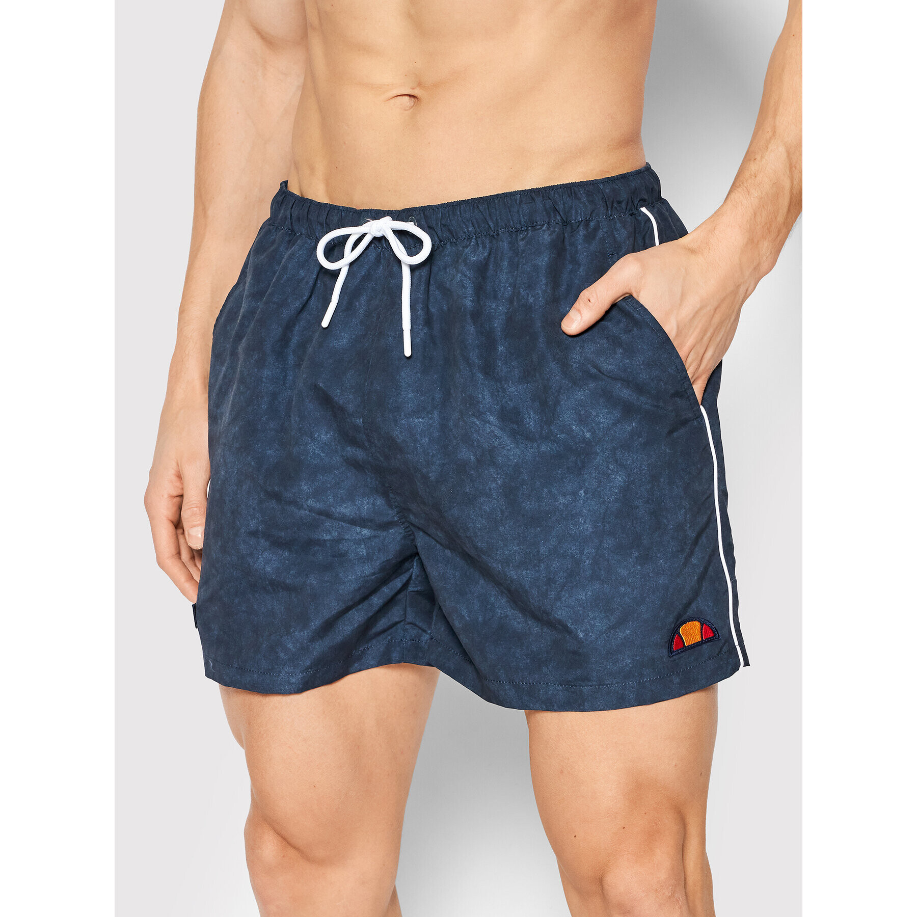 Ellesse Pantaloni scurți pentru înot Dem Slackers SHM14373 Bleumarin Regular Fit - Pled.ro