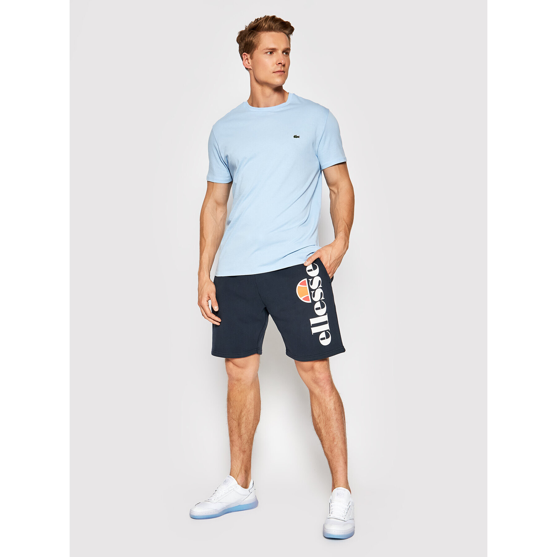 Ellesse Pantaloni scurți sport Bossini SHS08748 Bleumarin Regular Fit - Pled.ro