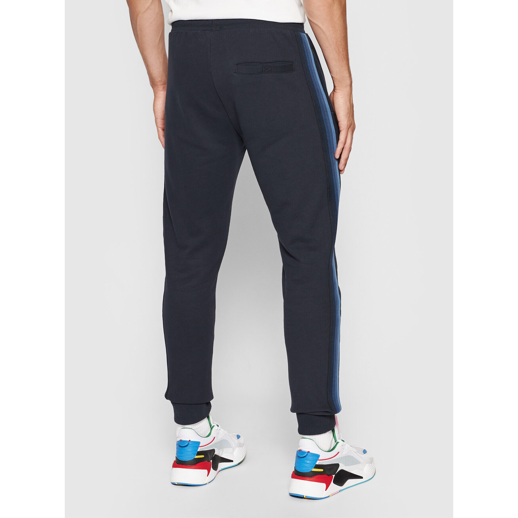 Ellesse Pantaloni trening Aylo SHK13114 Bleumarin Regular Fit - Pled.ro