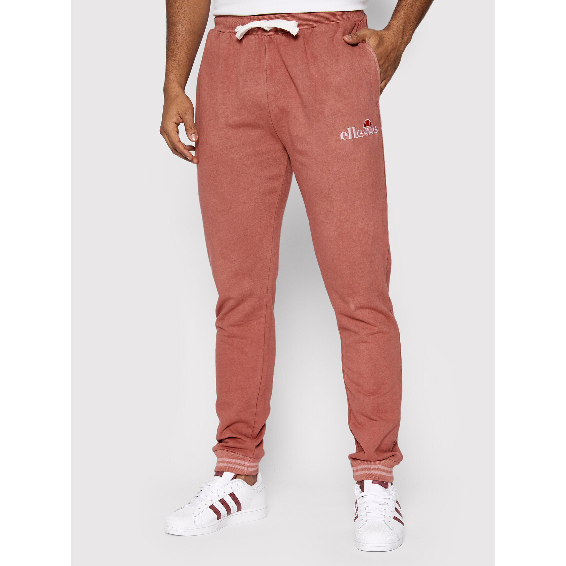 Ellesse Pantaloni trening Beech SHL13267 Roz Regular Fit - Pled.ro