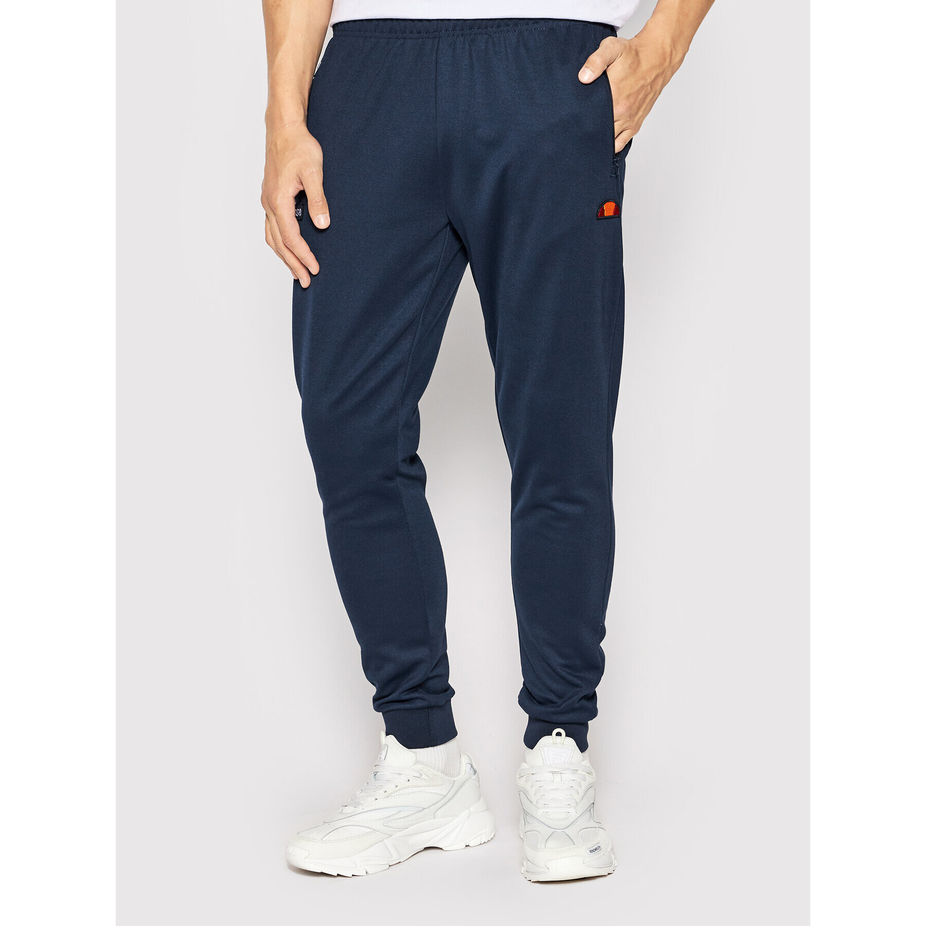 Ellesse Pantaloni trening Bertoni SHL04351 Bleumarin Regular Fit - Pled.ro