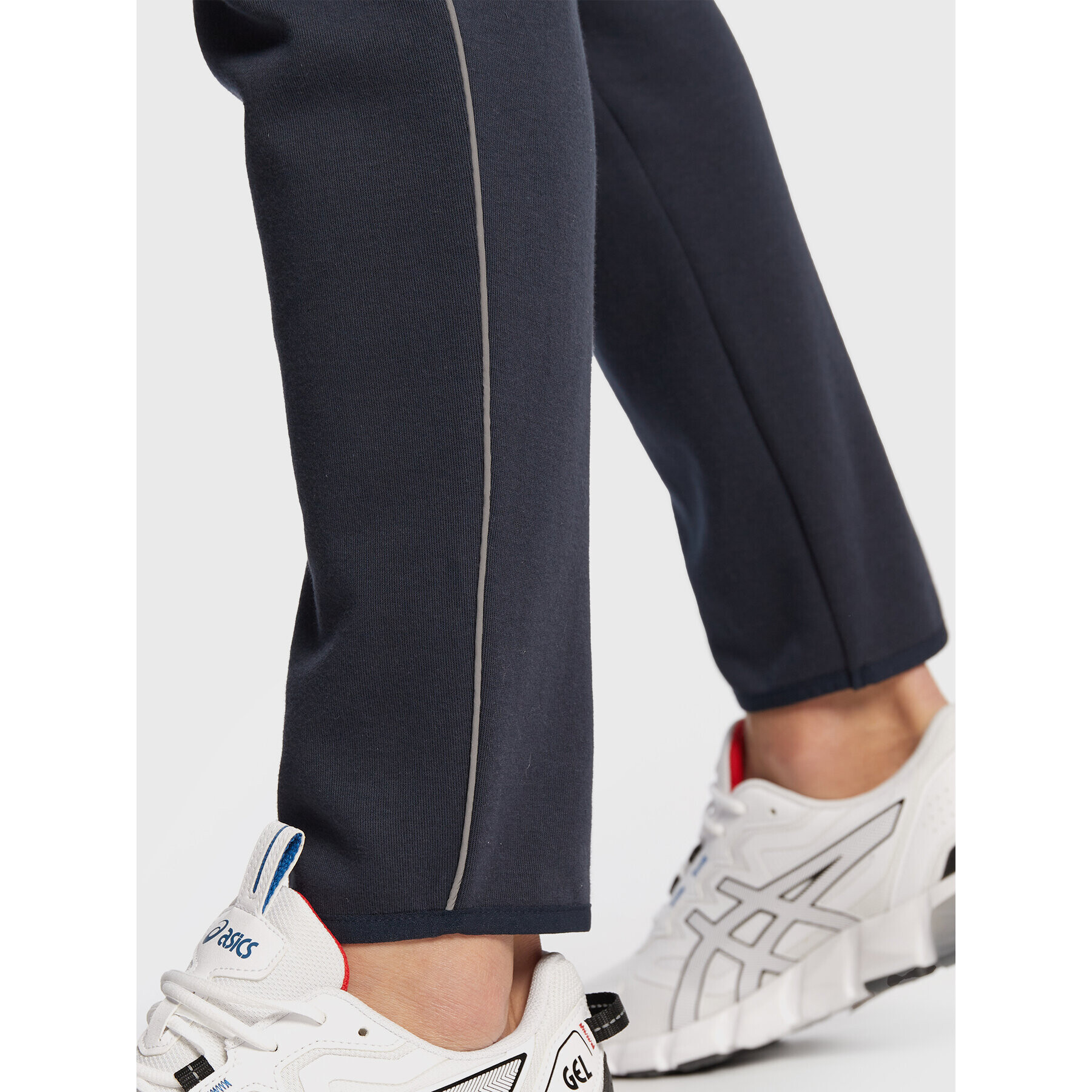 Ellesse Pantaloni trening Diruta SXG09897 Bleumarin Regular Fit - Pled.ro