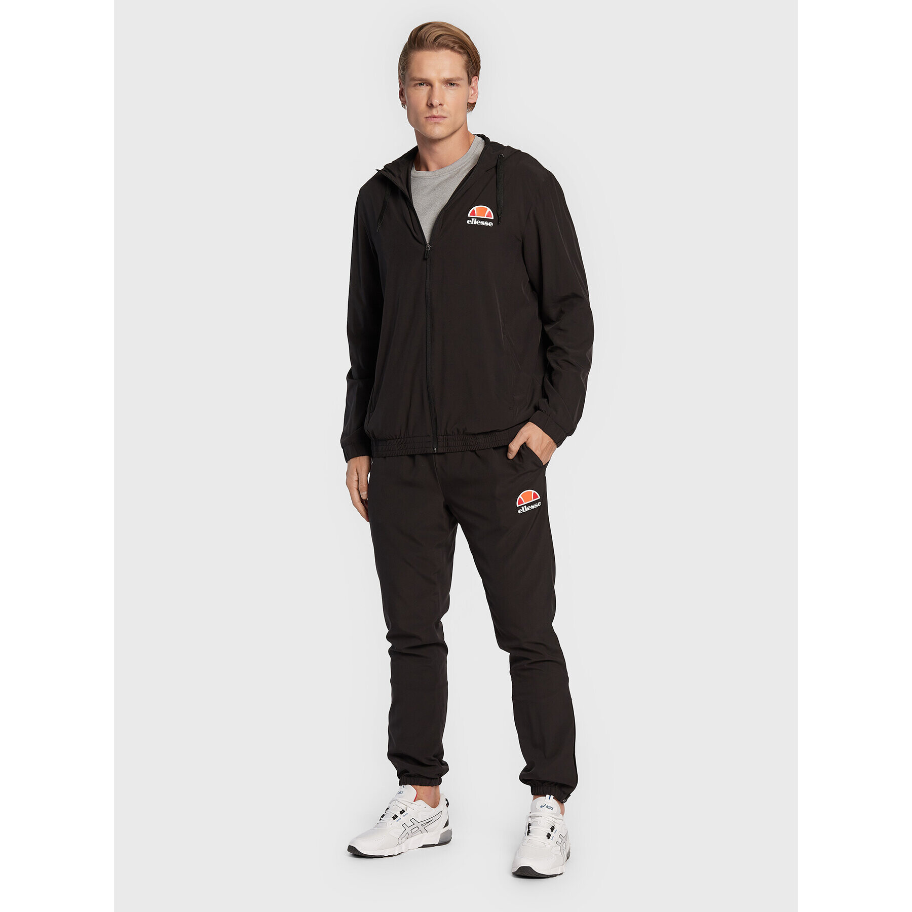 Ellesse Pantaloni trening Ezio SXG09901 Negru Regular Fit - Pled.ro