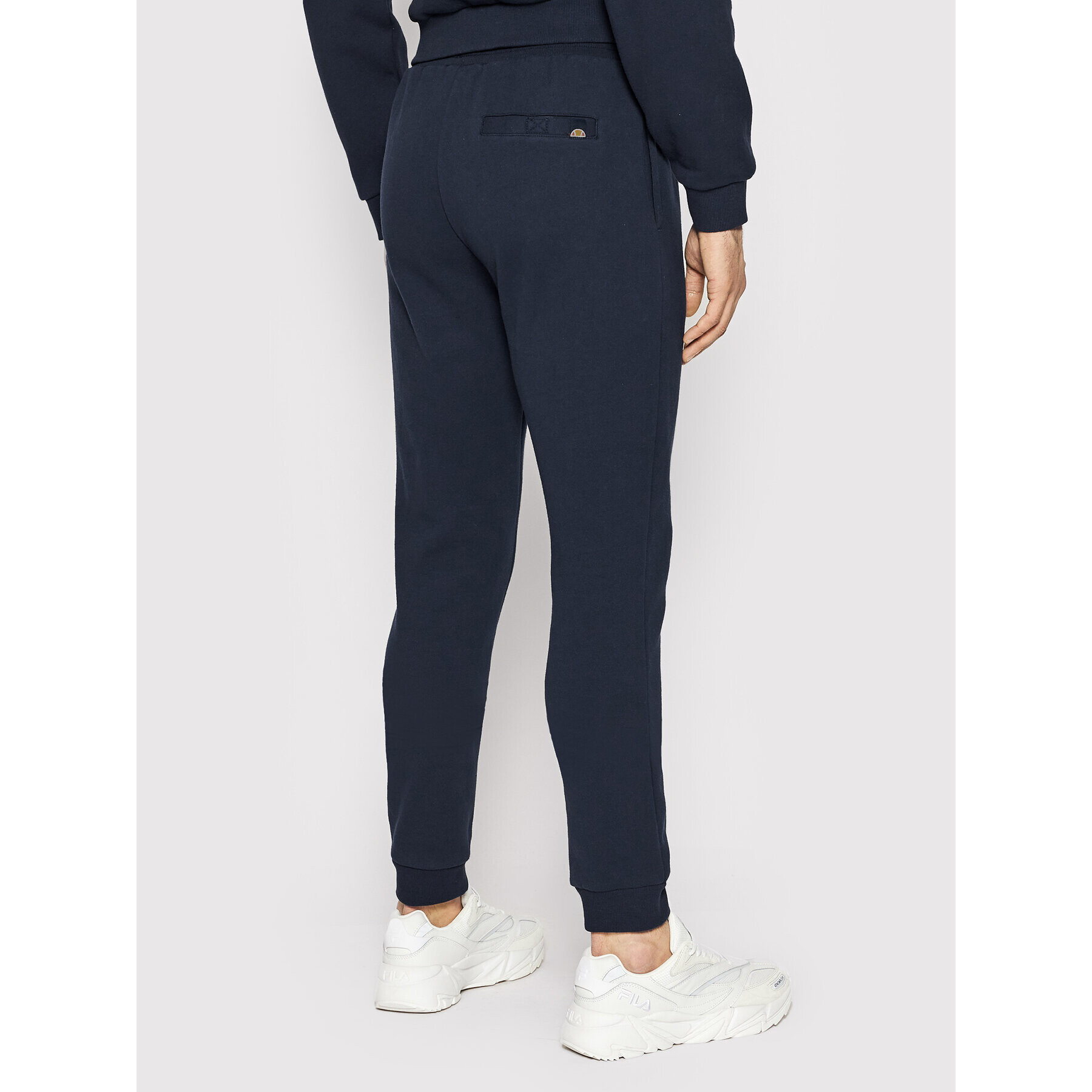 Ellesse Pantaloni trening Granite Jog SHK12643 Bleumarin Regular Fit - Pled.ro