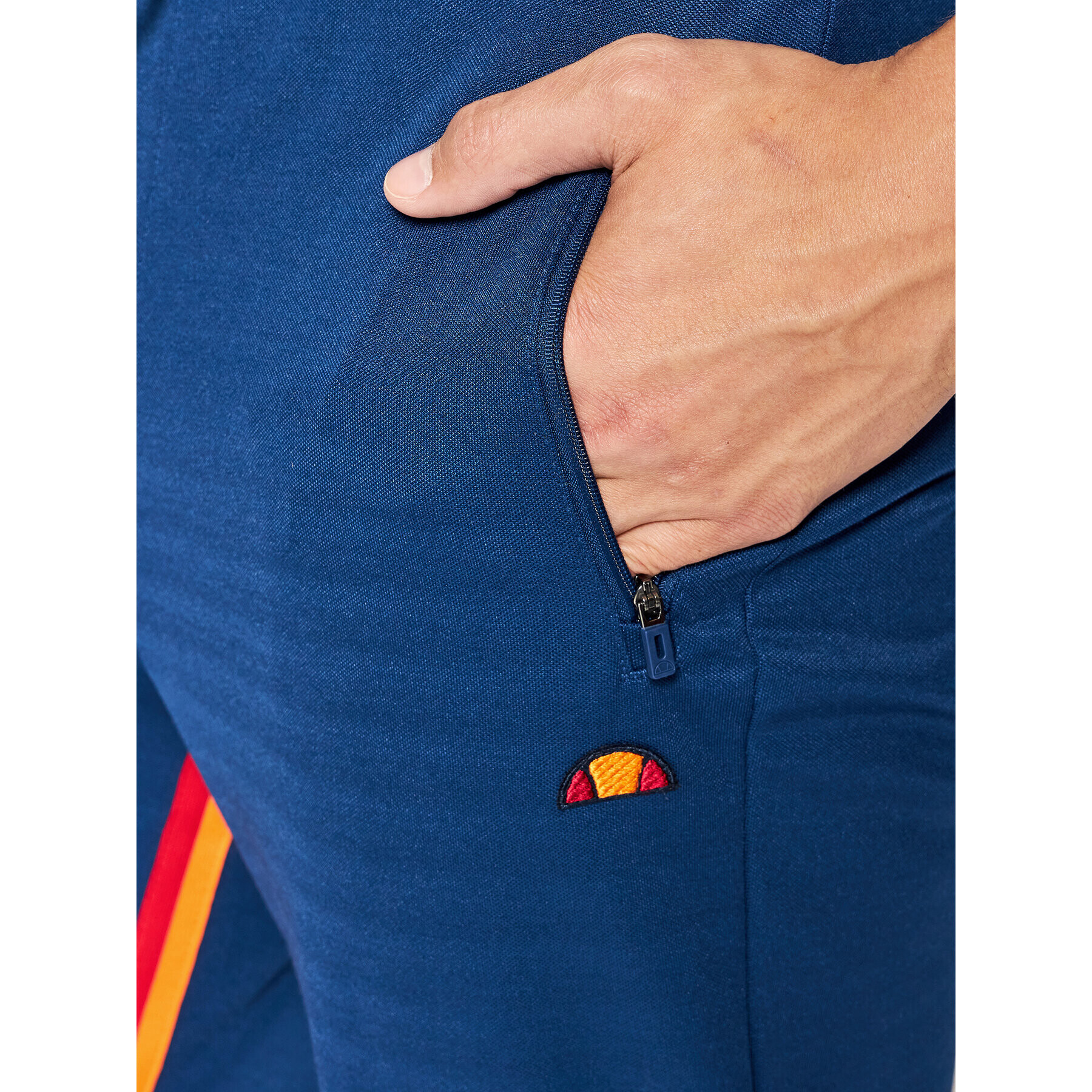 Ellesse Pantaloni trening Jaino Track SHN15080 Bleumarin Regular Fit - Pled.ro