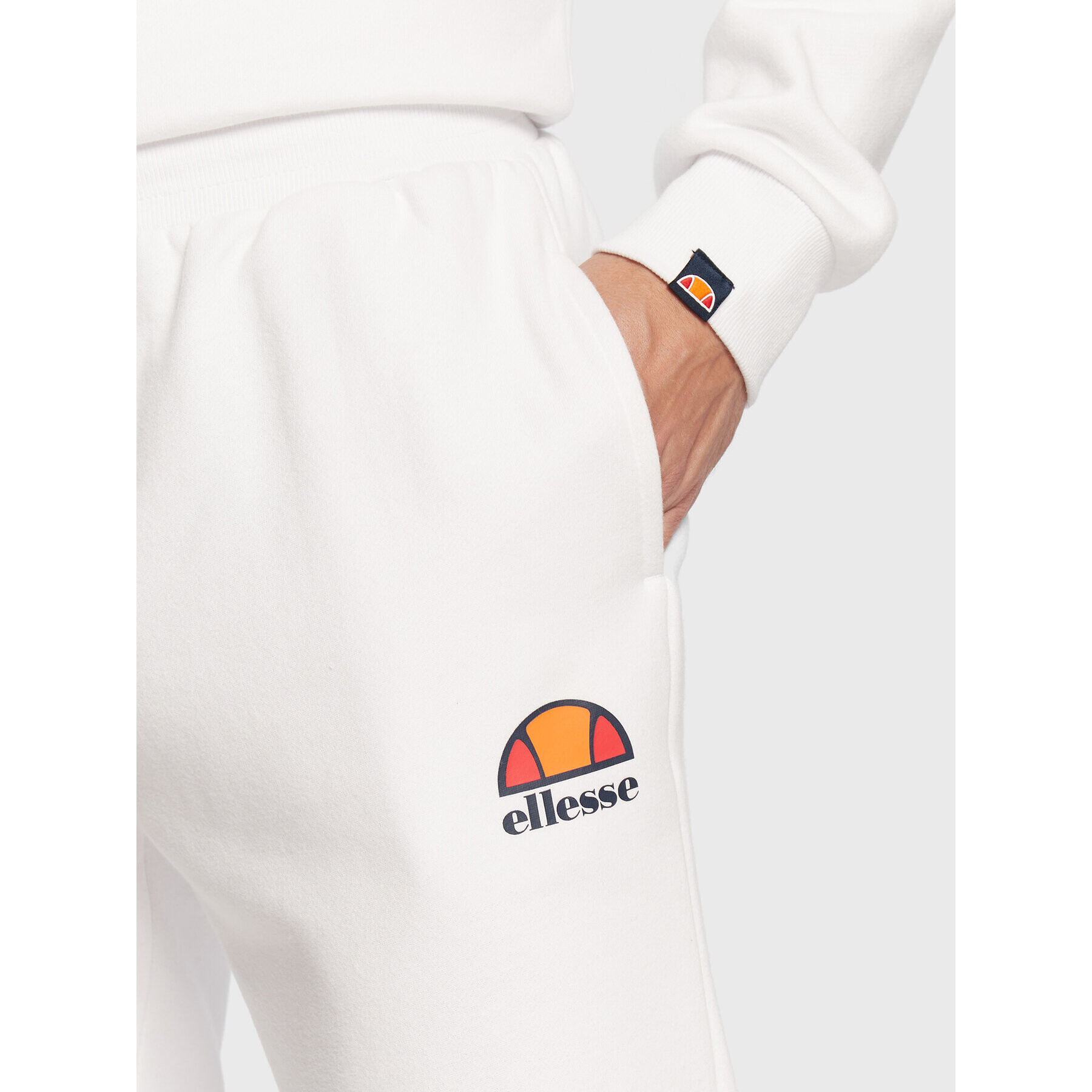 Ellesse Pantaloni trening Ovest SHS01763 Alb Regular Fit - Pled.ro