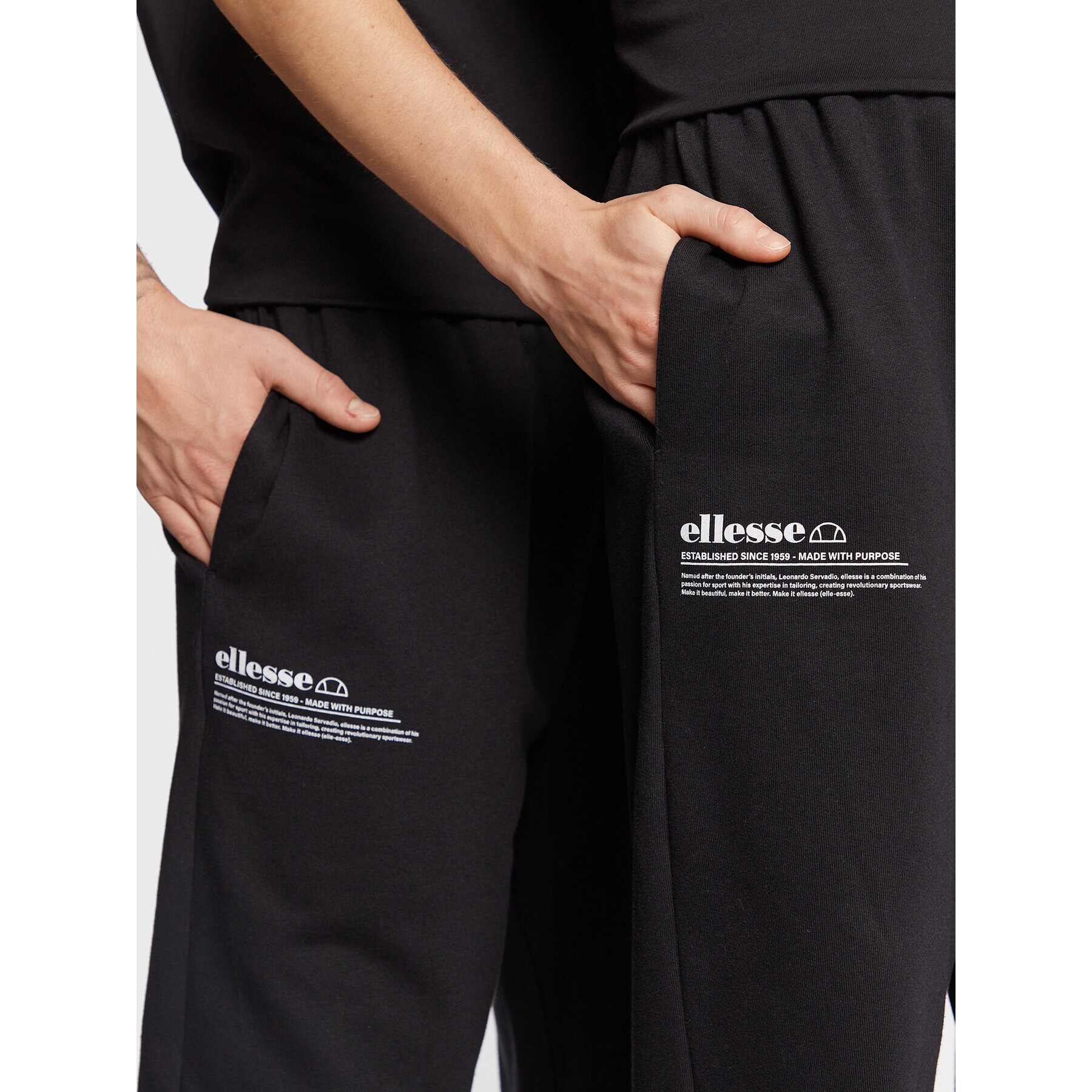 Ellesse Pantaloni trening Unisex Dimartino SGP16249 Negru Regular Fit - Pled.ro