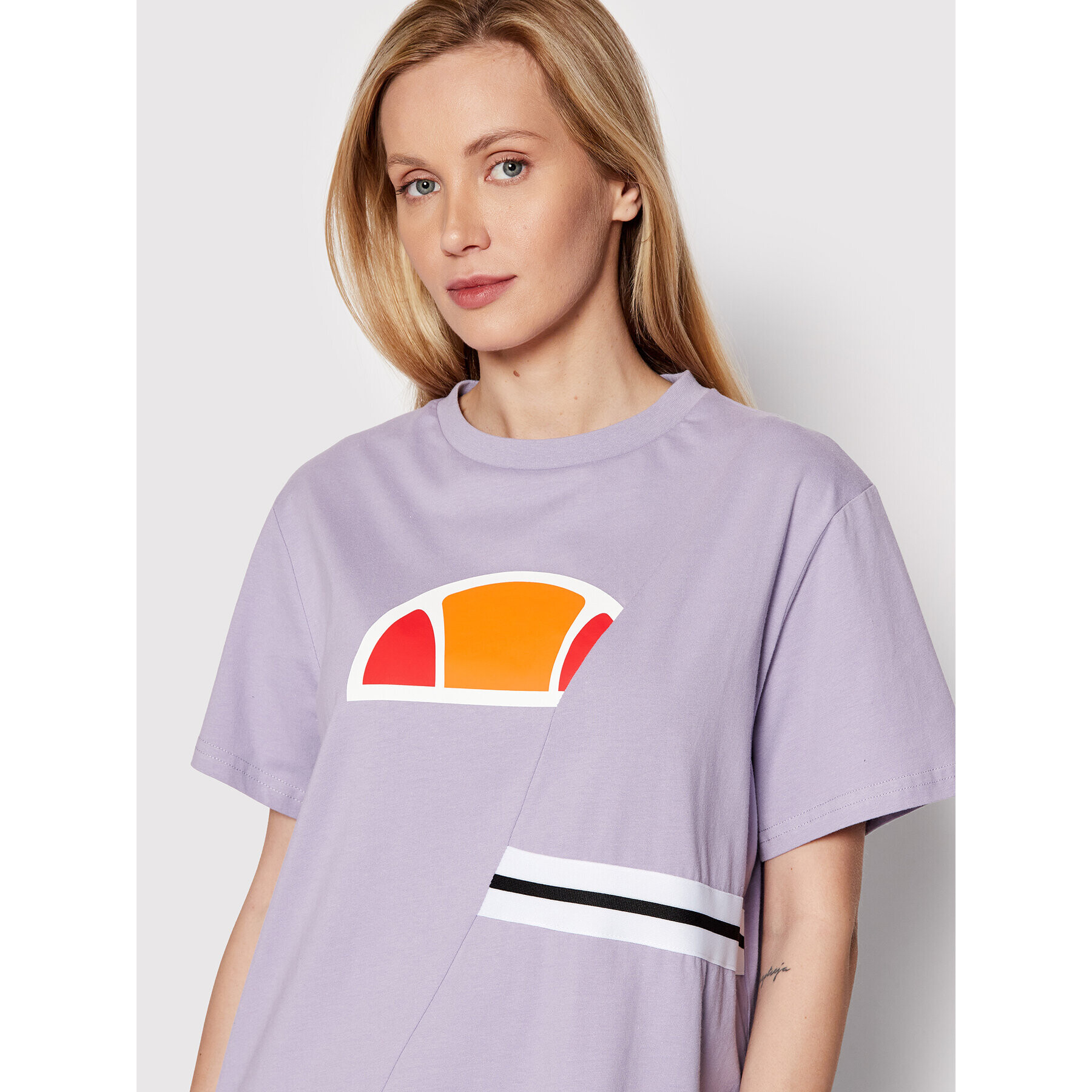 Ellesse Tricou Albi SGM11010 Violet Oversize - Pled.ro