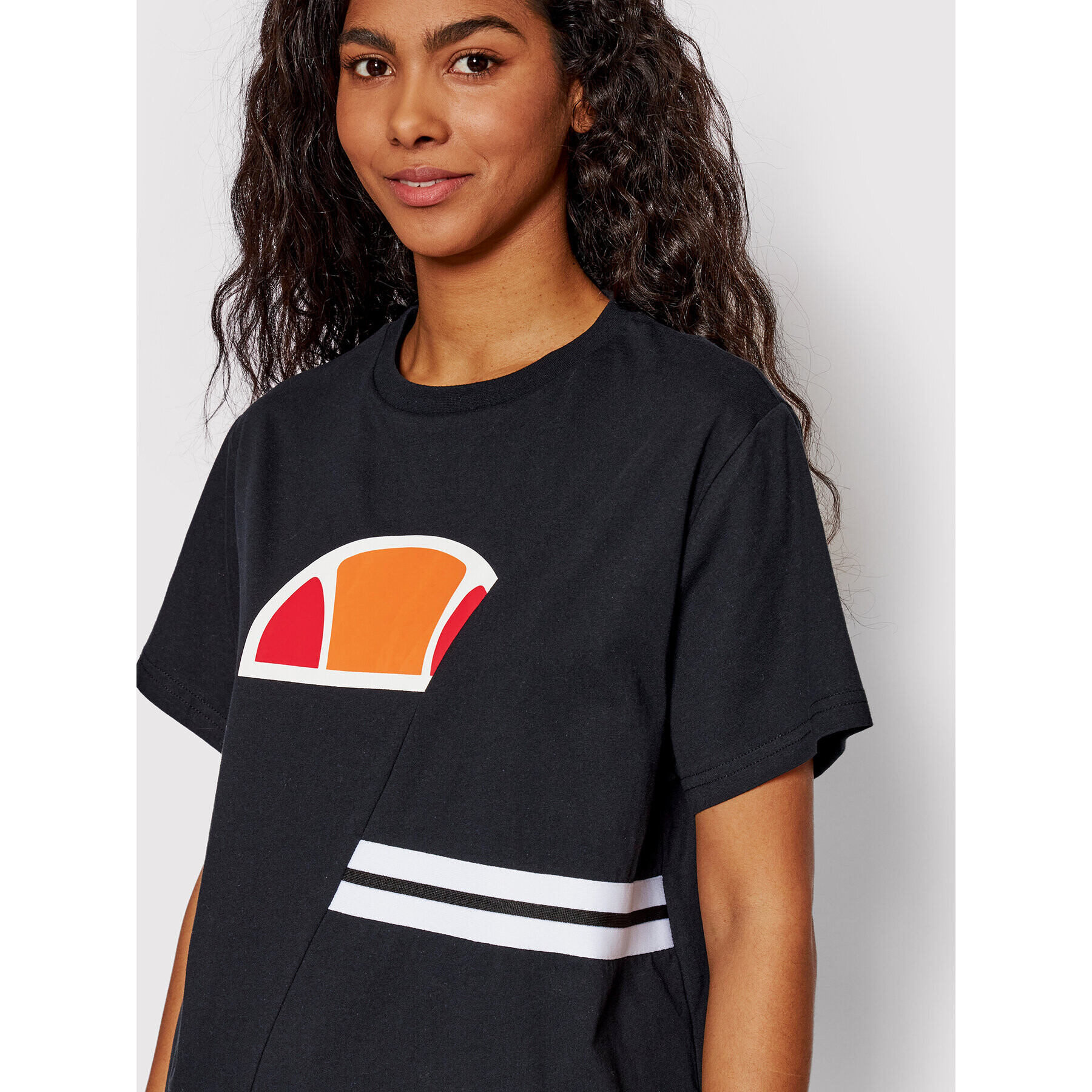 Ellesse Tricou Alibi SGM11010 Negru Oversize - Pled.ro