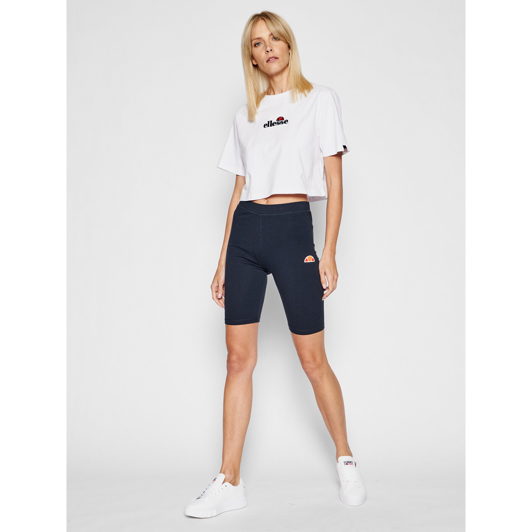 Ellesse Tricou Fireball SGB06838 Alb Loose Fit - Pled.ro