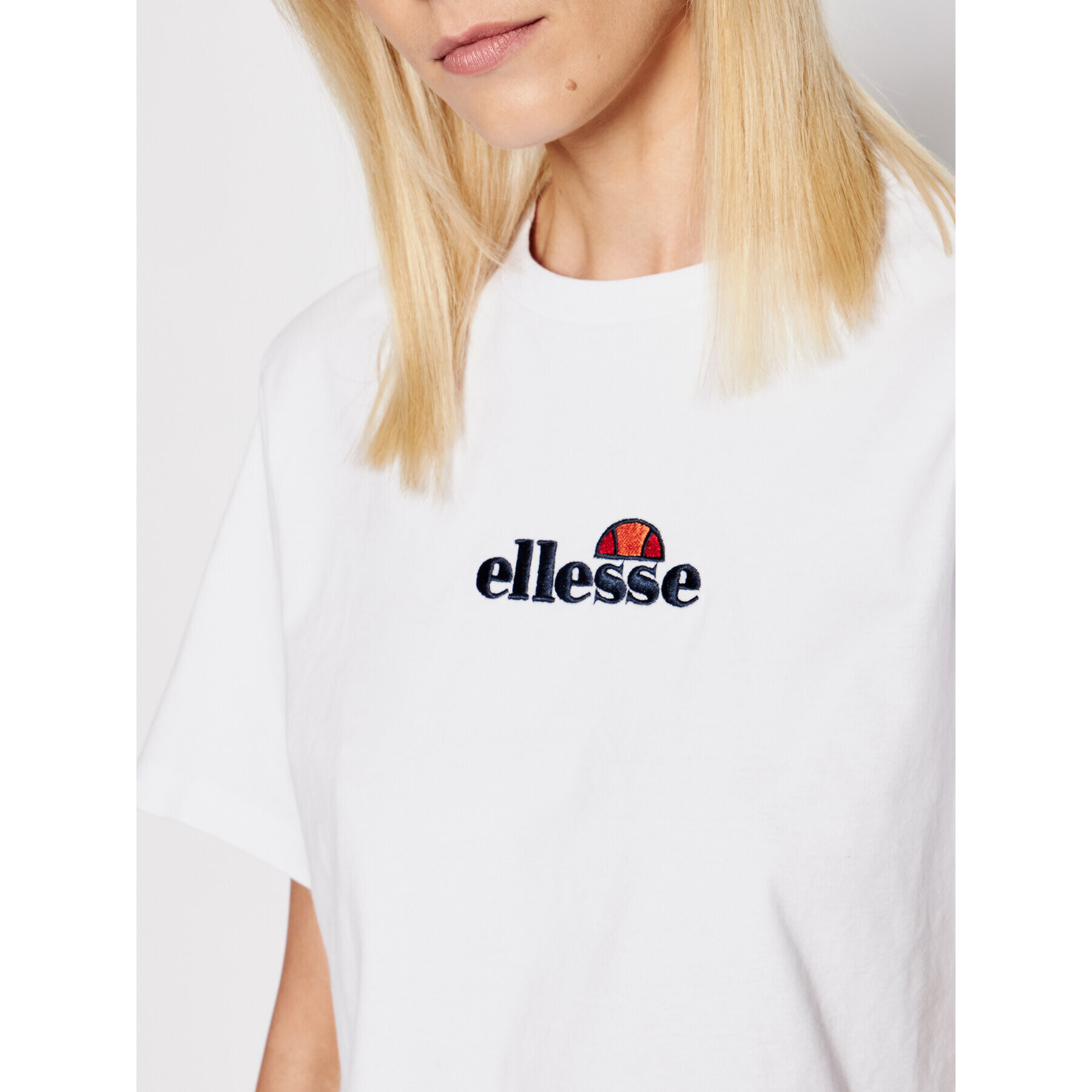 Ellesse Tricou Fireball SGB06838 Alb Loose Fit - Pled.ro