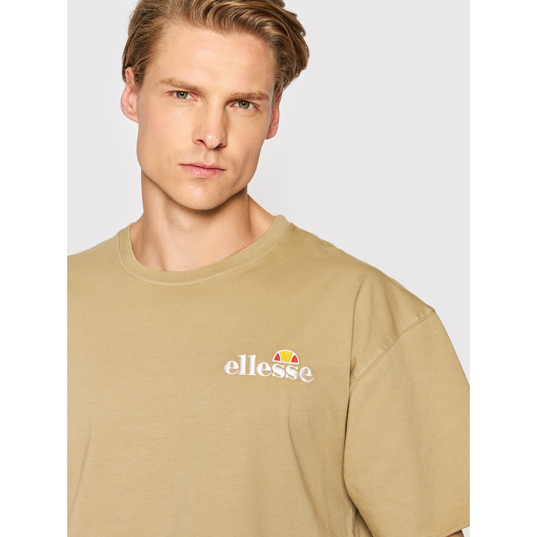 Ellesse Tricou Fuller SHM13796 Maro Relaxed Fit - Pled.ro