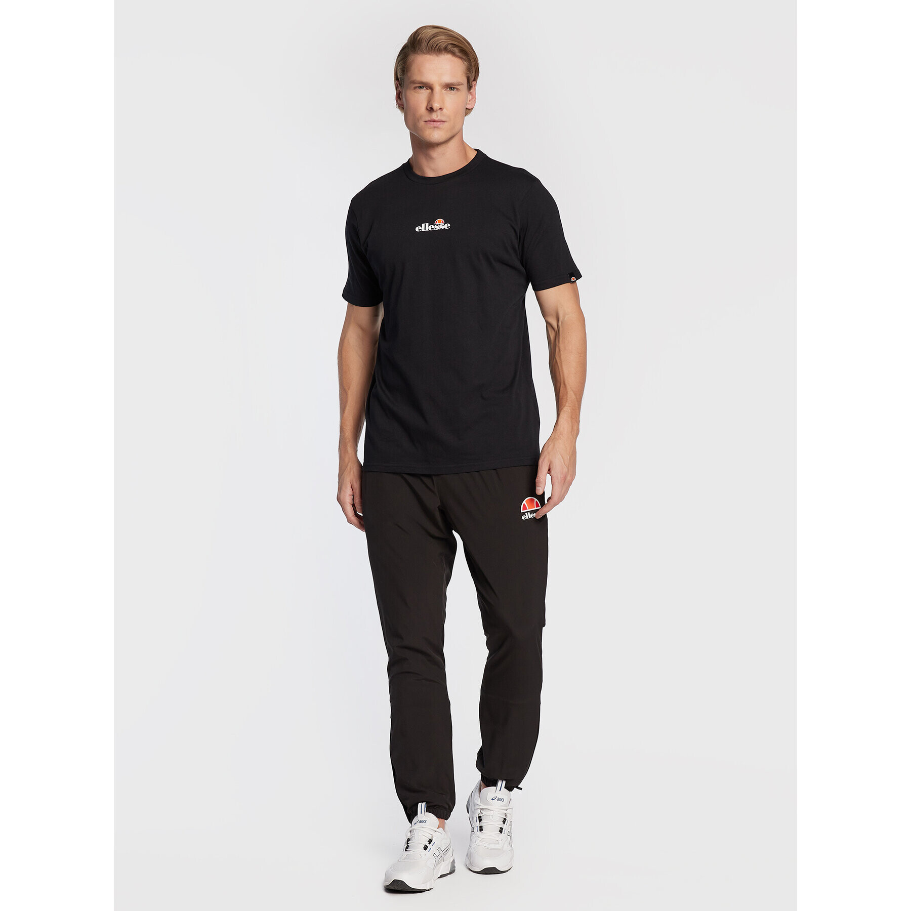 Ellesse Tricou SHP15893011 Negru Regular Fit - Pled.ro