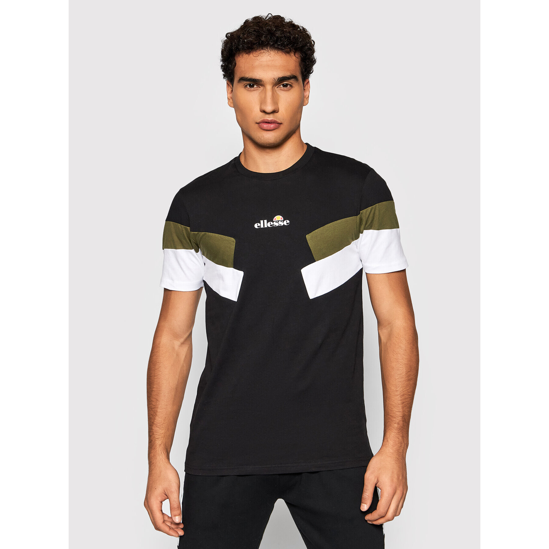 Ellesse Tricou Vassan SHK13110 Negru Regular Fit - Pled.ro