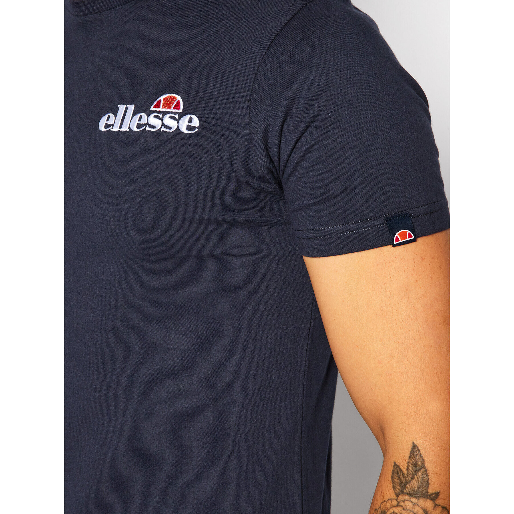 Ellesse Tricou Voodoo SHB06835 Bleumarin Regular Fit - Pled.ro