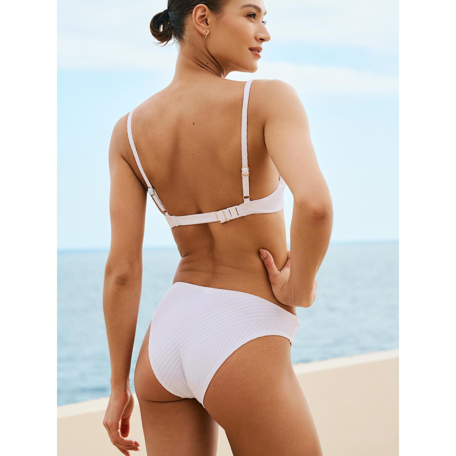 Esotiq Bikini partea de jos Vibe 39707 Bej - Pled.ro