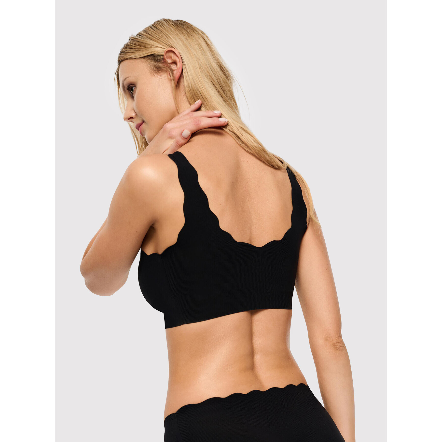 Esotiq Sutien top Skyla 39501 Negru - Pled.ro