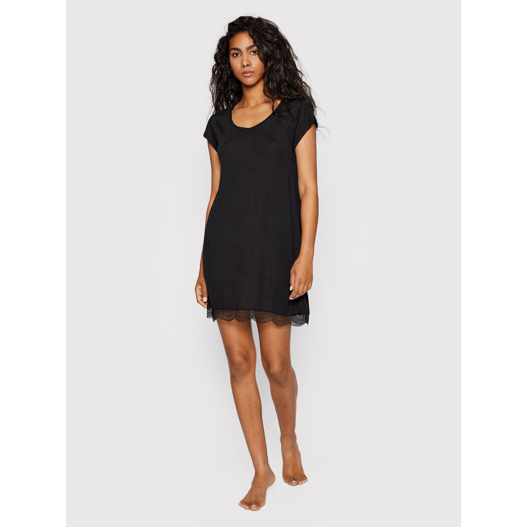 Etam Cămașă de noapte Warm Day 6485853 Negru Regular Fit - Pled.ro