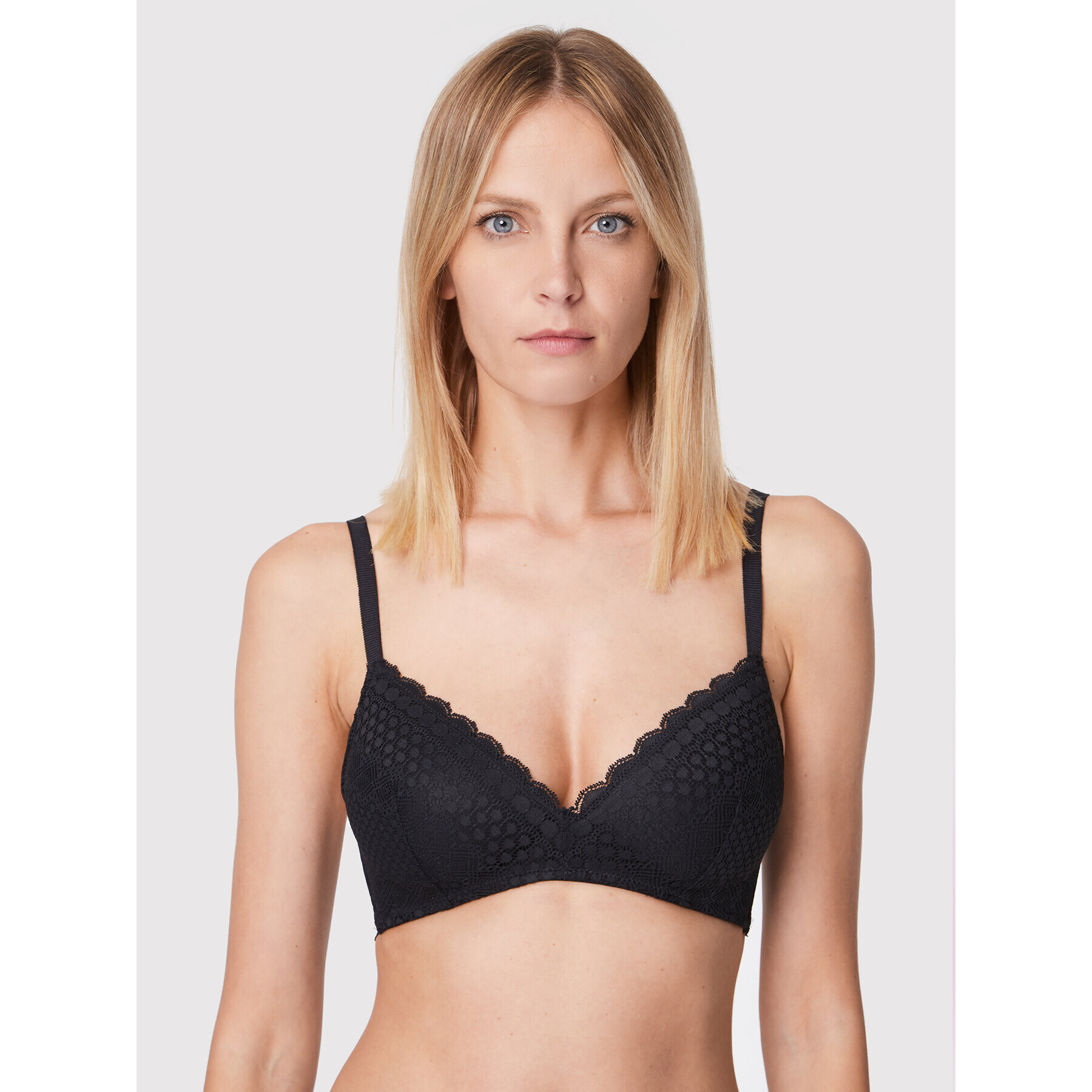 Etam Sutien fără armătură Cherie Cherie 6520364 Negru - Pled.ro