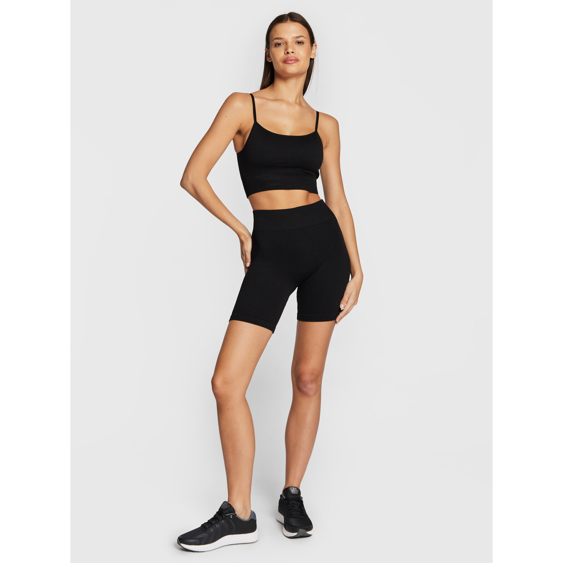 Etam Sutien top Active 6534572 Negru - Pled.ro