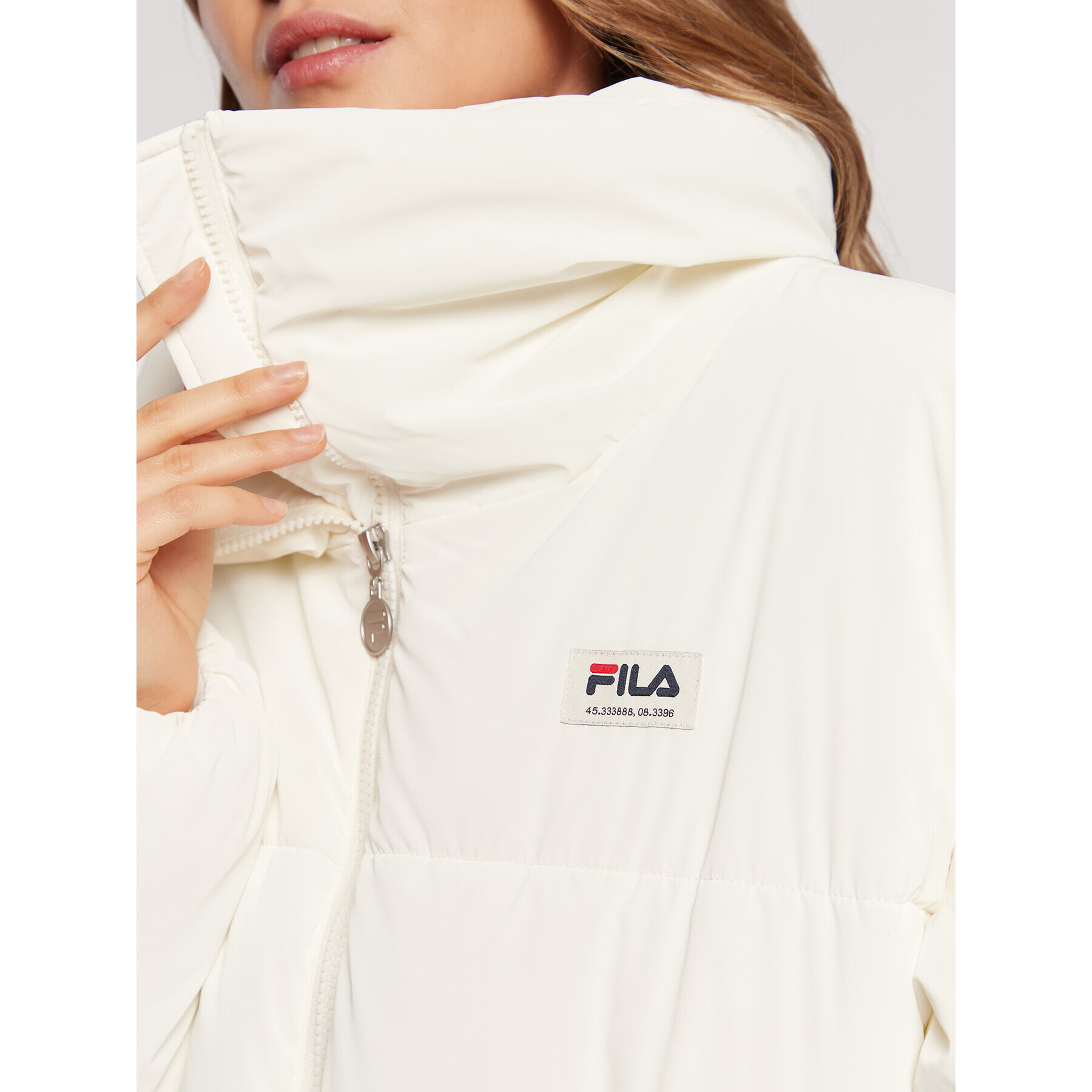 Fila Geacă din puf Trilj FAW0252 Alb Regular Fit - Pled.ro