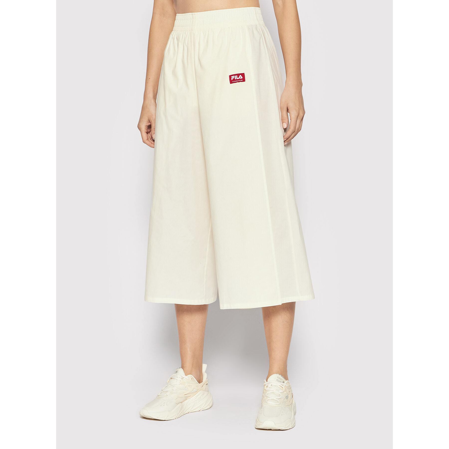 Fila Pantaloni culotte Terme FAW0015 Bej Relaxed Fit - Pled.ro