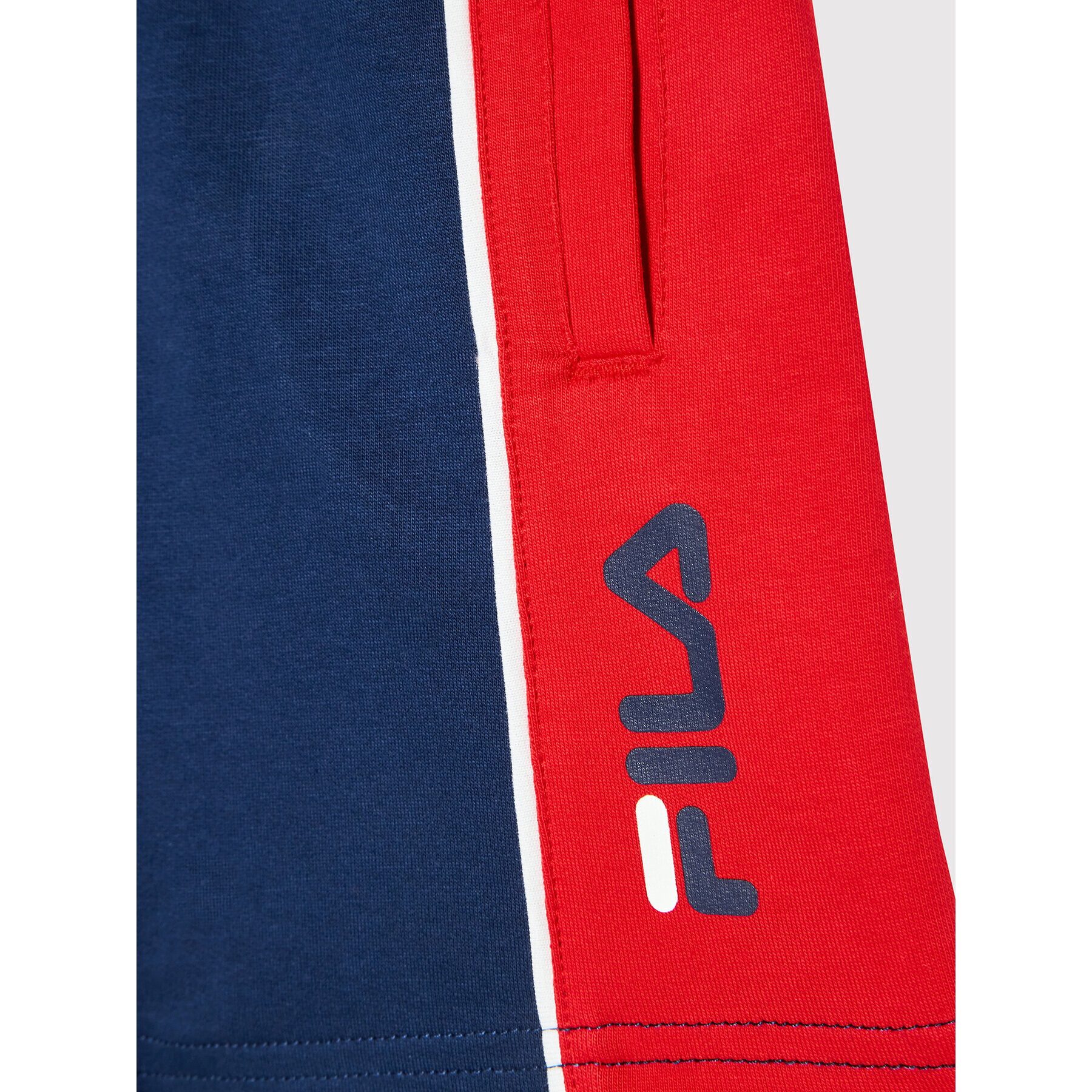 Fila Pantaloni scurți sport Crotone FAK0056 Bleumarin Regular Fit - Pled.ro