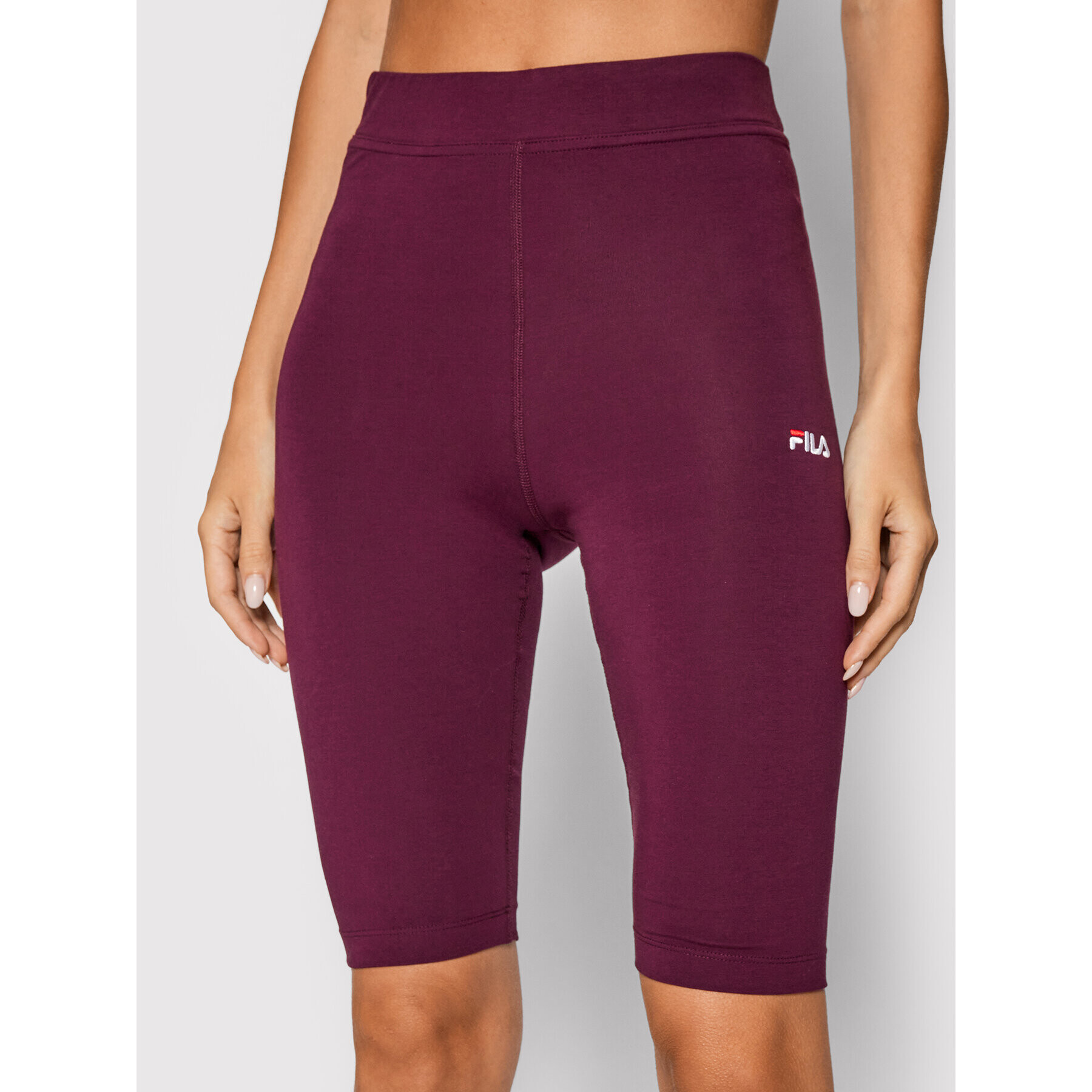 Fila Pantaloni scurți sport Ekanta 689122 Violet Slim Fit - Pled.ro