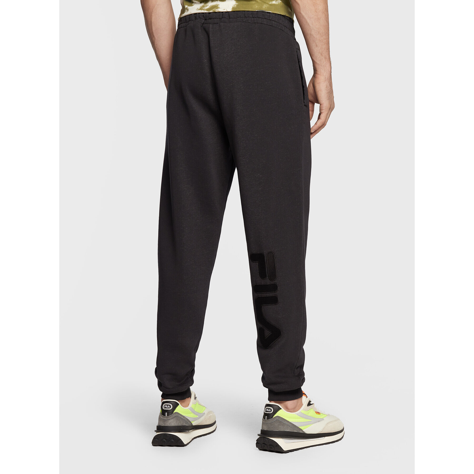 Fila Pantaloni trening Bagod FAM0278 Negru Regular Fit - Pled.ro