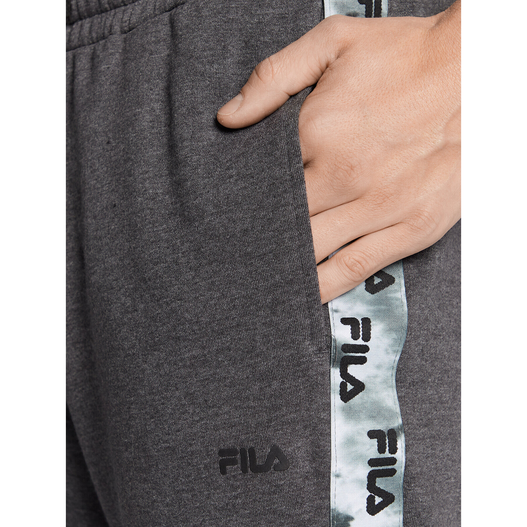 Fila Pantaloni trening Bottens FAM0192 Gri Regular Fit - Pled.ro