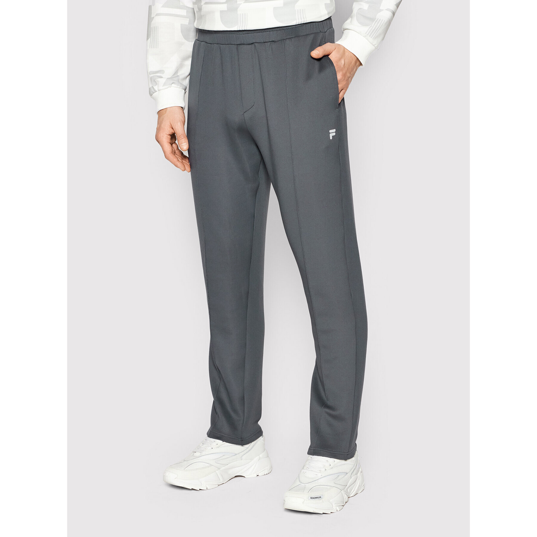 Fila Pantaloni trening Cetraro FAM0053 Gri Regular Fit - Pled.ro