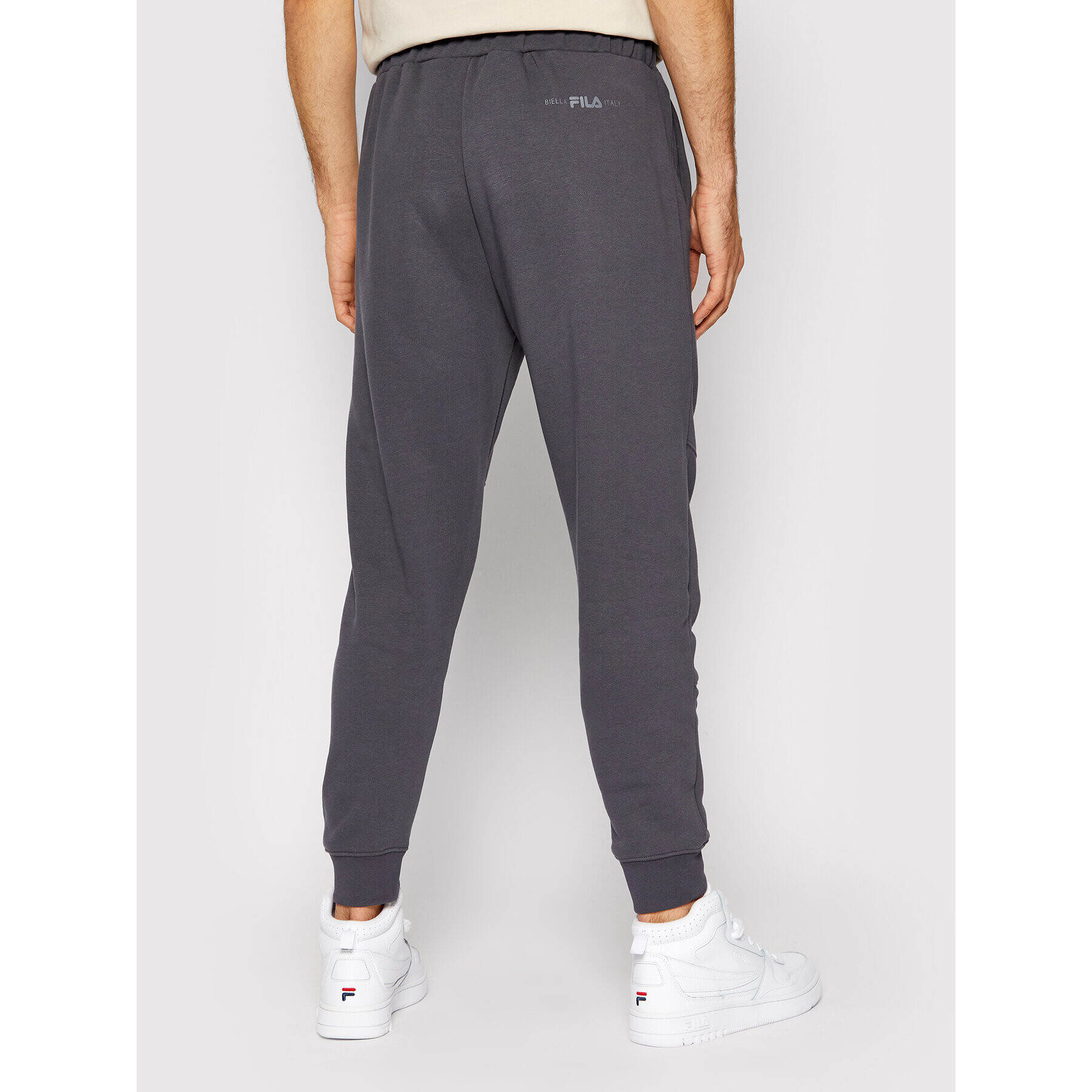 Fila Pantaloni trening Dom 689775 Gri Regular Fit - Pled.ro