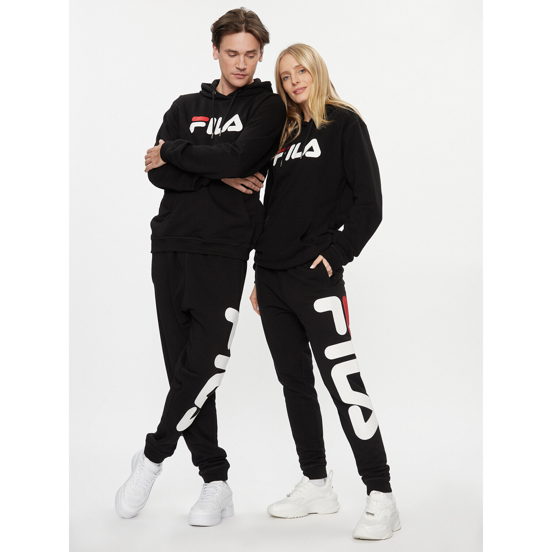 Fila Pantaloni trening FAU0069 Negru Regular Fit - Pled.ro