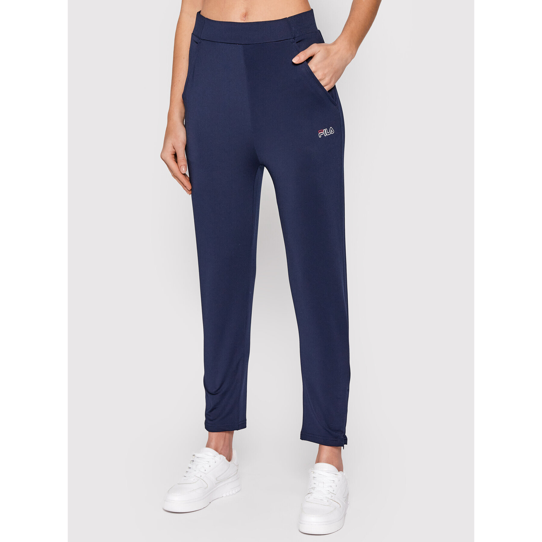 Fila Pantaloni trening Papagena 683434 Bleumarin Regular Fit - Pled.ro