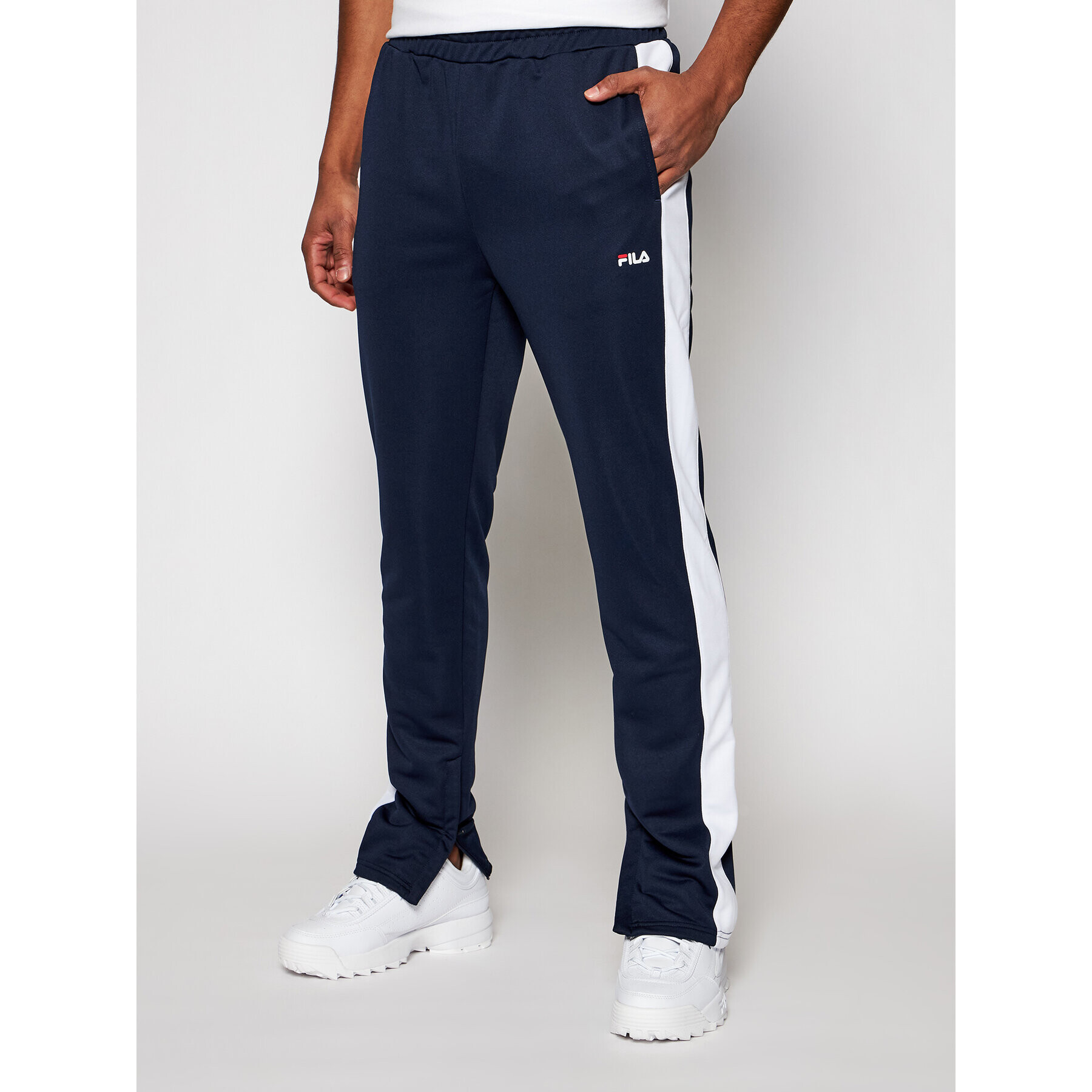 Fila Pantaloni trening Sandro 687477 Bleumarin Regular Fit - Pled.ro