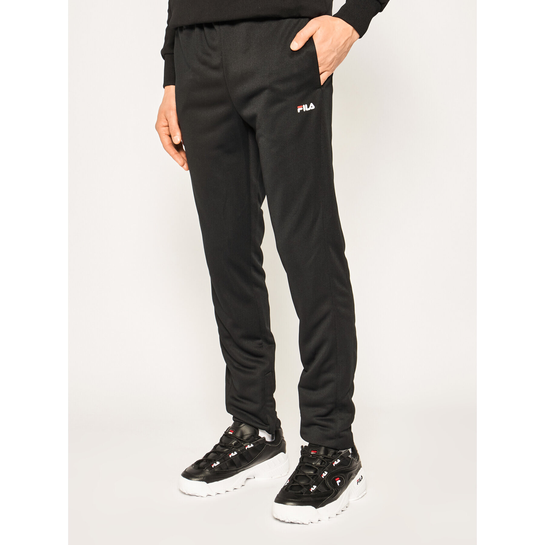 Fila Pantaloni trening Sandro 687477 Negru Regular Fit - Pled.ro