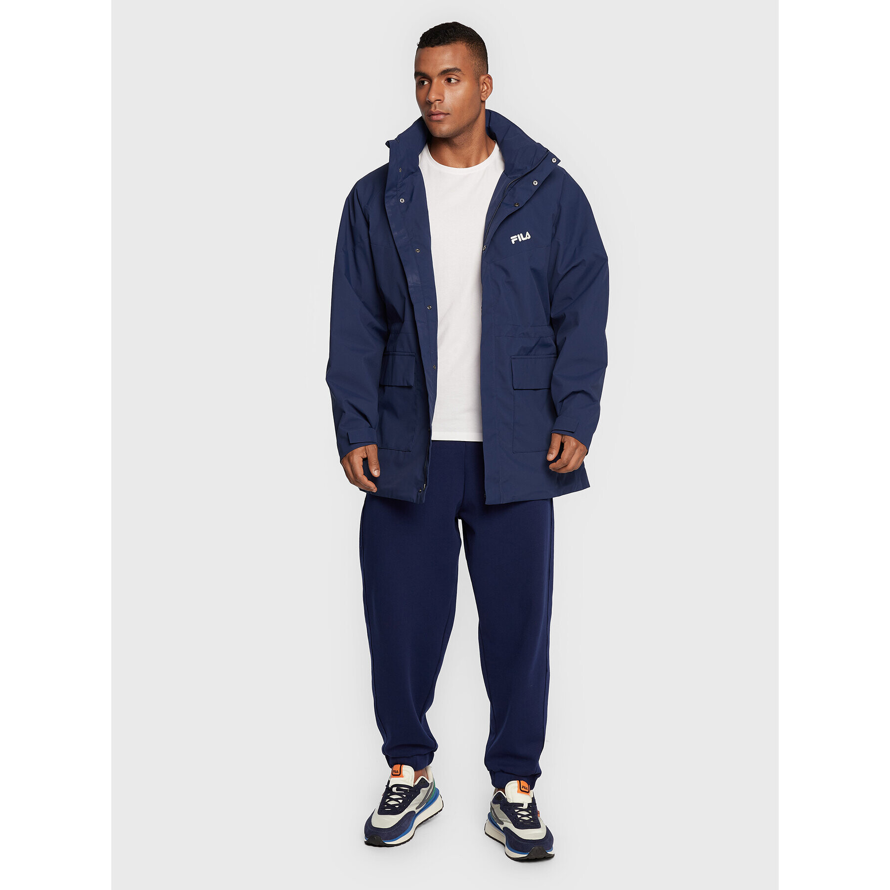 Fila Pantaloni trening Tricase FAM0153 Bleumarin Oversize - Pled.ro