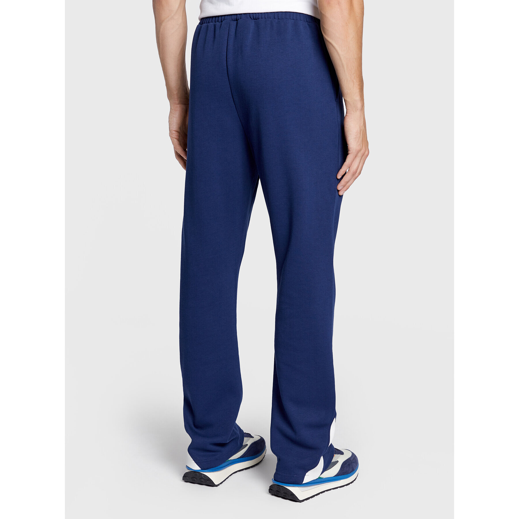 Fila Pantaloni trening Zigong FAM0169 Bleumarin Regular Fit - Pled.ro