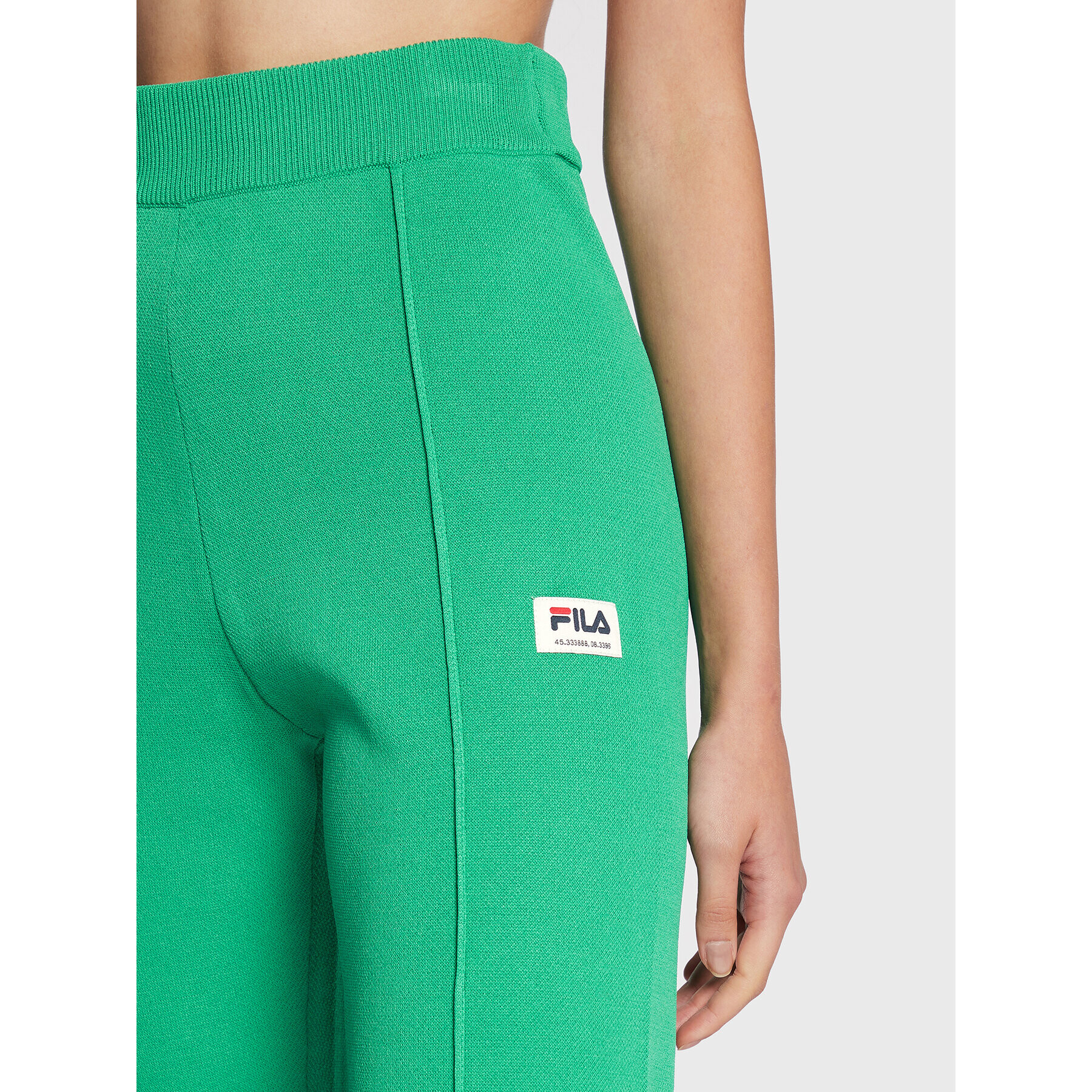 Fila Pantaloni tricotați Tarazona FAW0234 Verde Relaxed Fit - Pled.ro