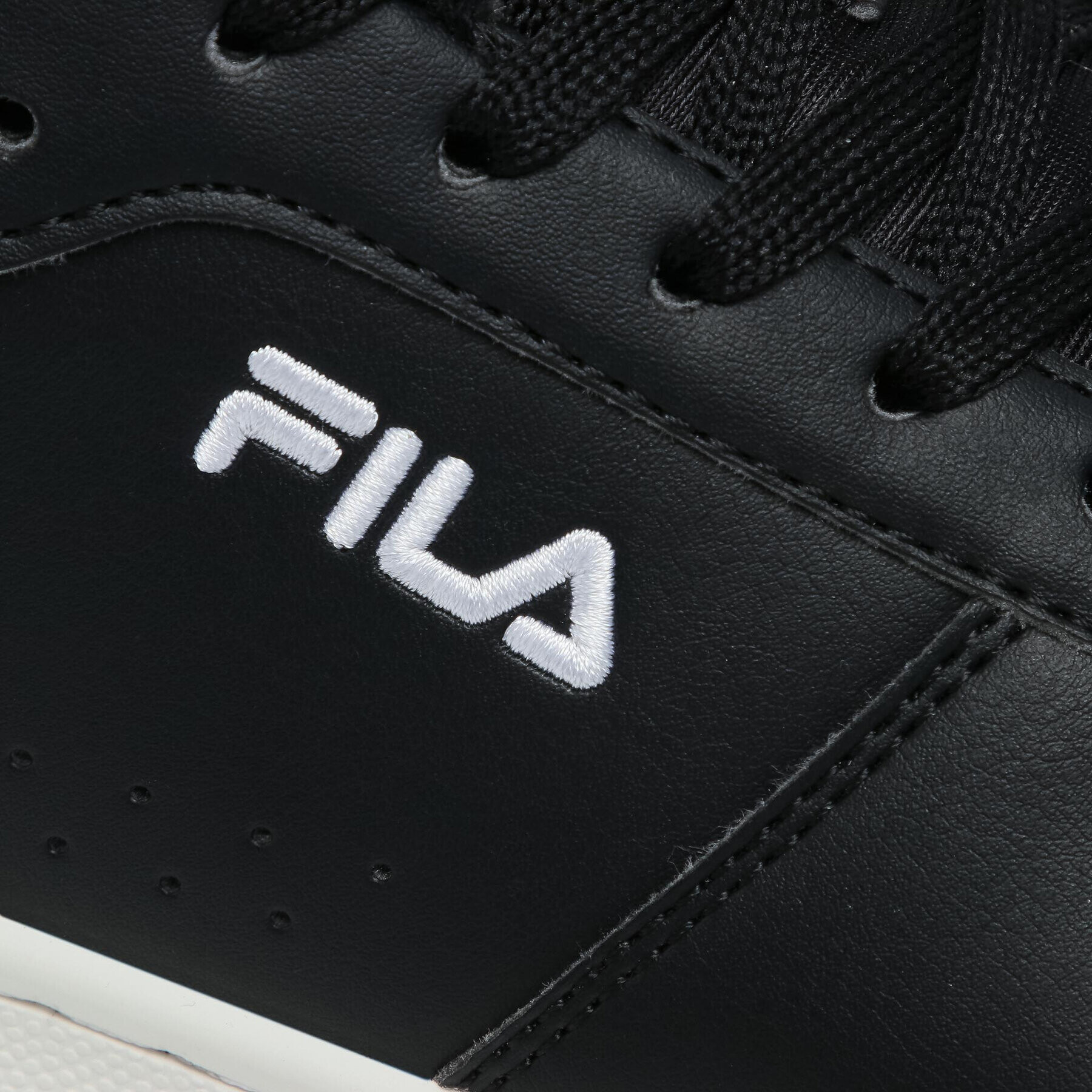 Fila Sneakers Netforce II Low 1011123.15W Negru - Pled.ro