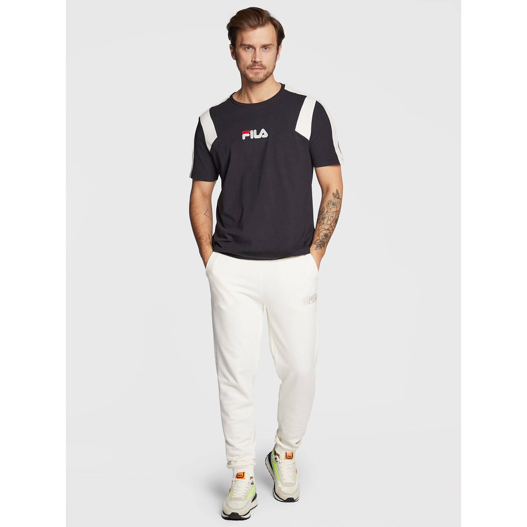 Fila Tricou Bormio FAM0175 Negru Regular Fit - Pled.ro