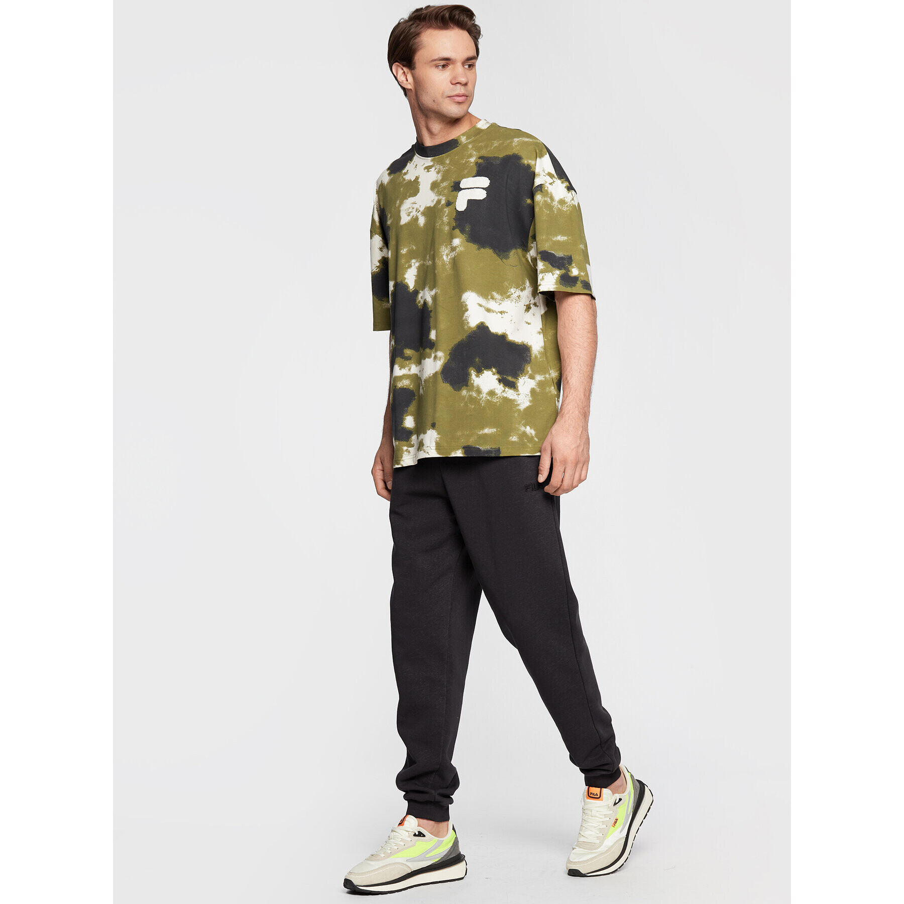 Fila Tricou Claro Dropped Shoulder FAM0139 Verde Relaxed Fit - Pled.ro