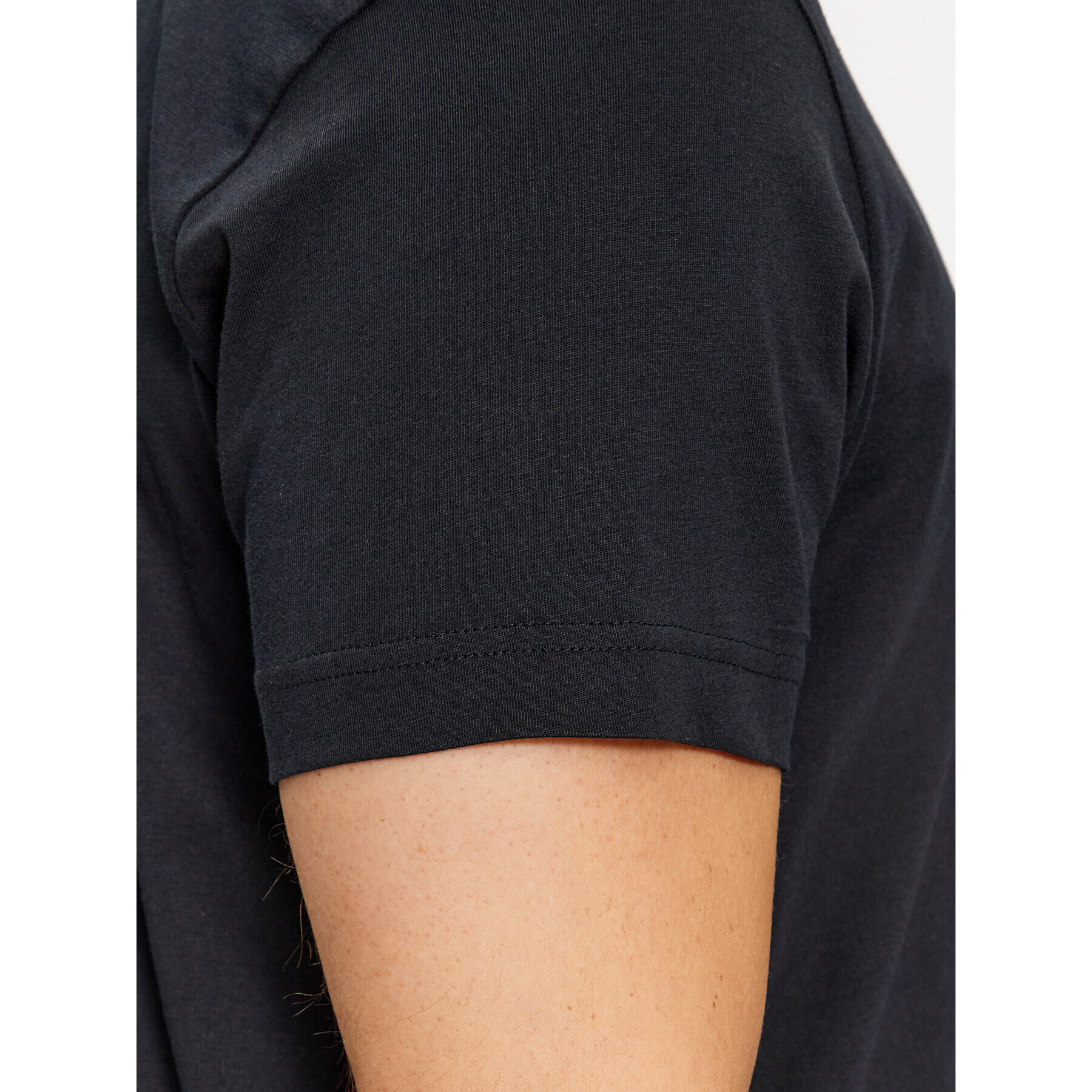 Gant Tricou Reg Tonal Shield Ss 2003140 Negru Regular Fit - Pled.ro