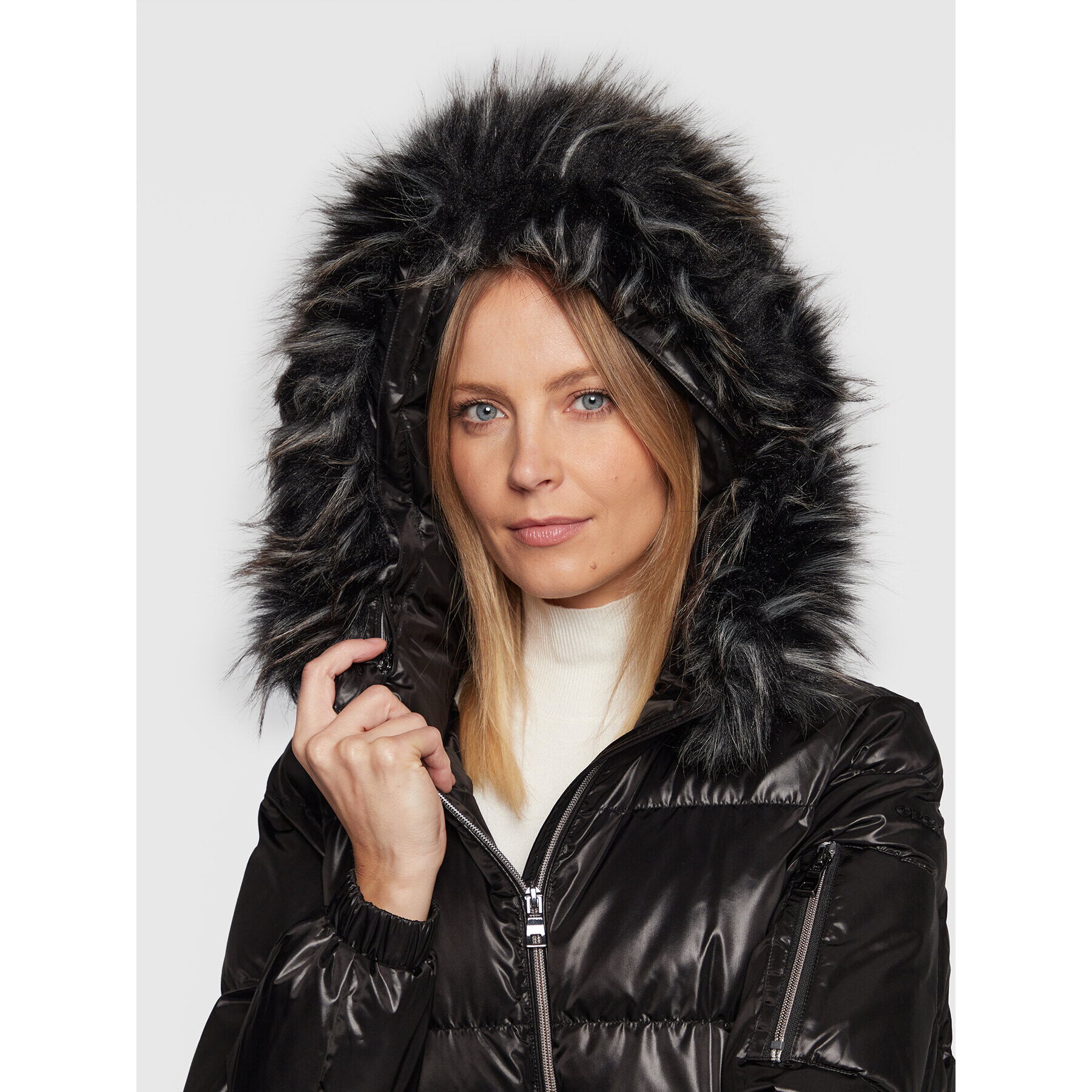 Geox Geacă din puf Becksie W2628S T2843 F9000 Negru Oversize - Pled.ro