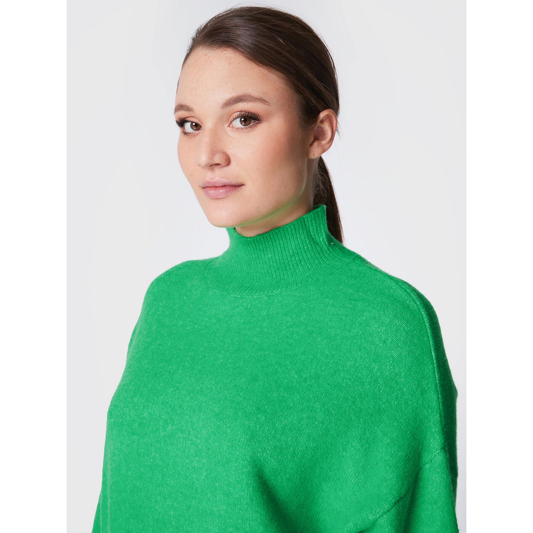 Gina Tricot Bluză cu gât Livia 17740 Verde Relaxed Fit - Pled.ro