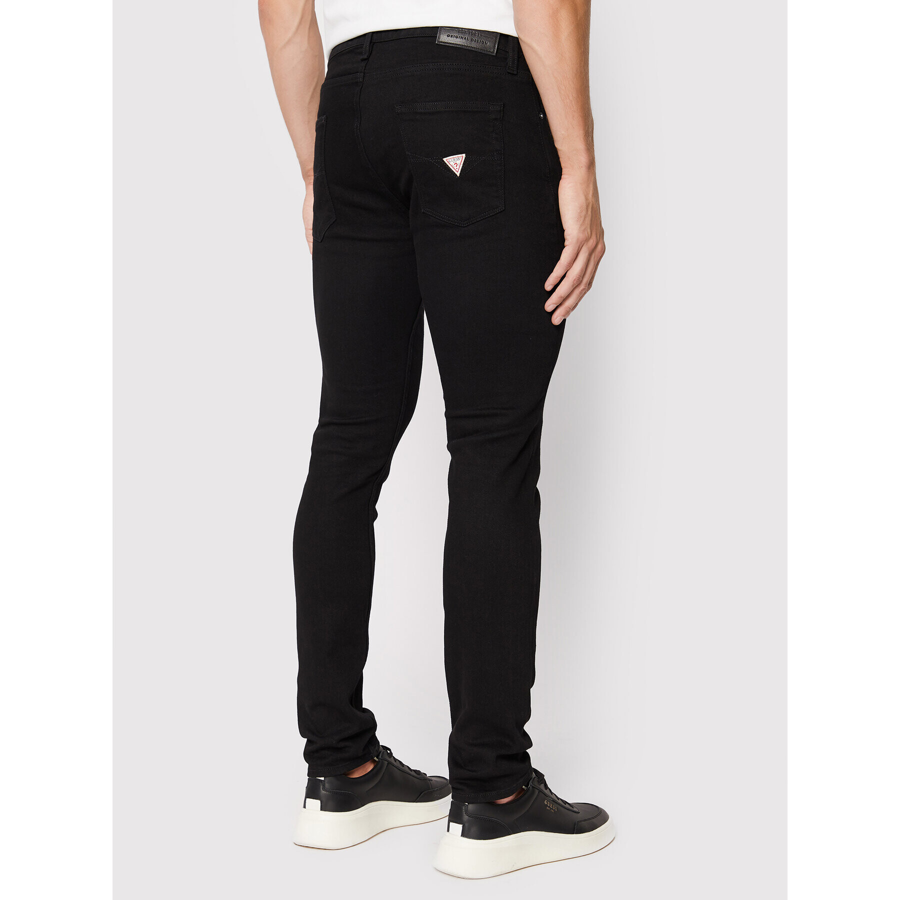 Guess Blugi Chris M2YA27 D4Q51 Negru Super Skinny Fit - Pled.ro