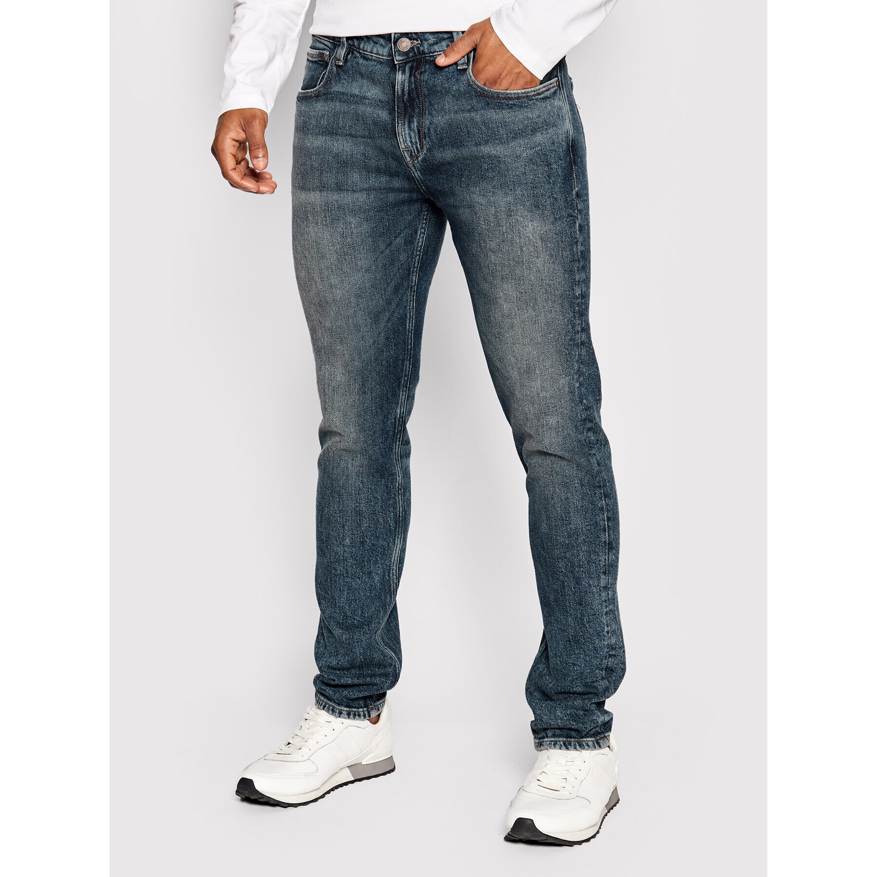 Guess Blugi M2YAS2 D47IA Albastru Slim Fit - Pled.ro