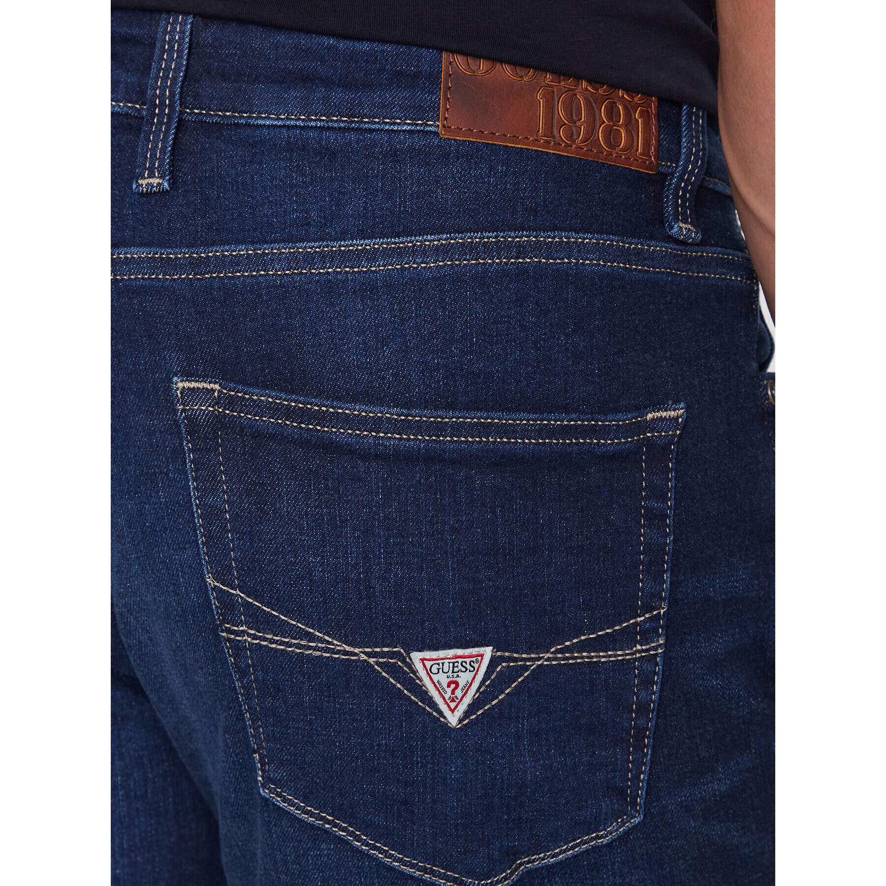 Guess Blugi M3YAN2 D5271 Bleumarin Slim Fit - Pled.ro