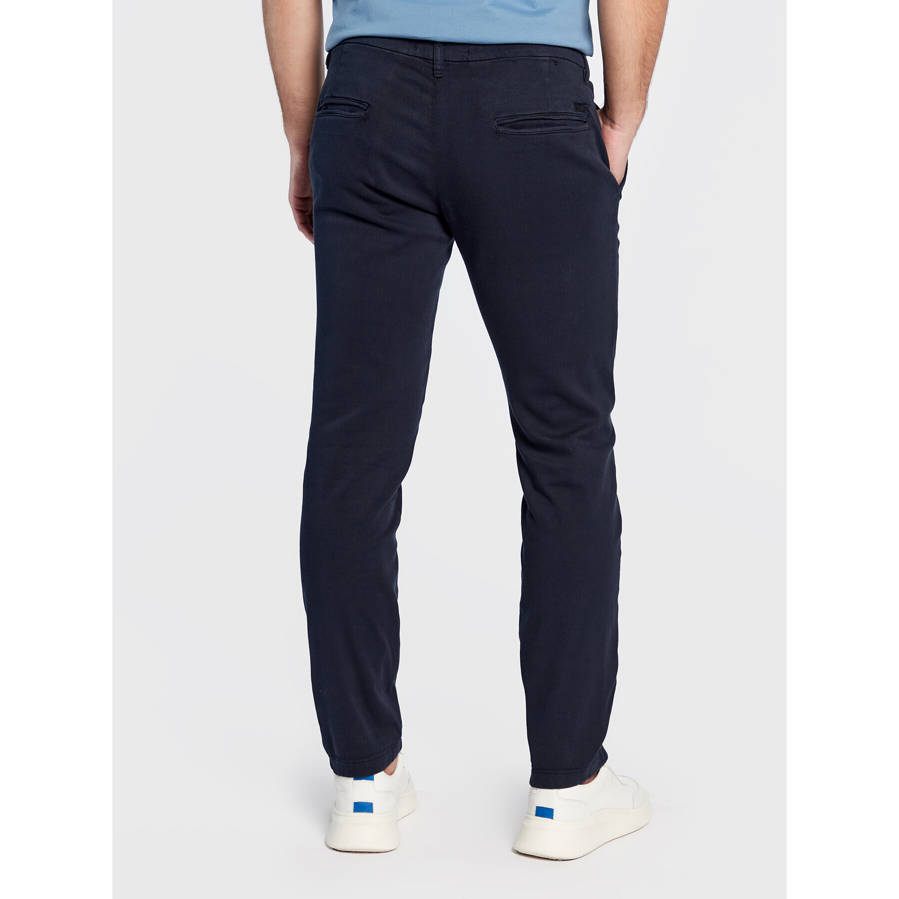 Guess Blugi Myron M3RB26 WF5U3 Bleumarin Slim Fit - Pled.ro